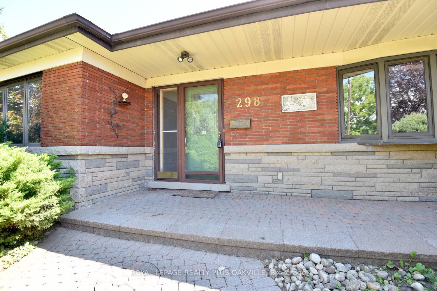 298 Pottruff Road N, Hamilton, ON L8H 2M4 photo 5