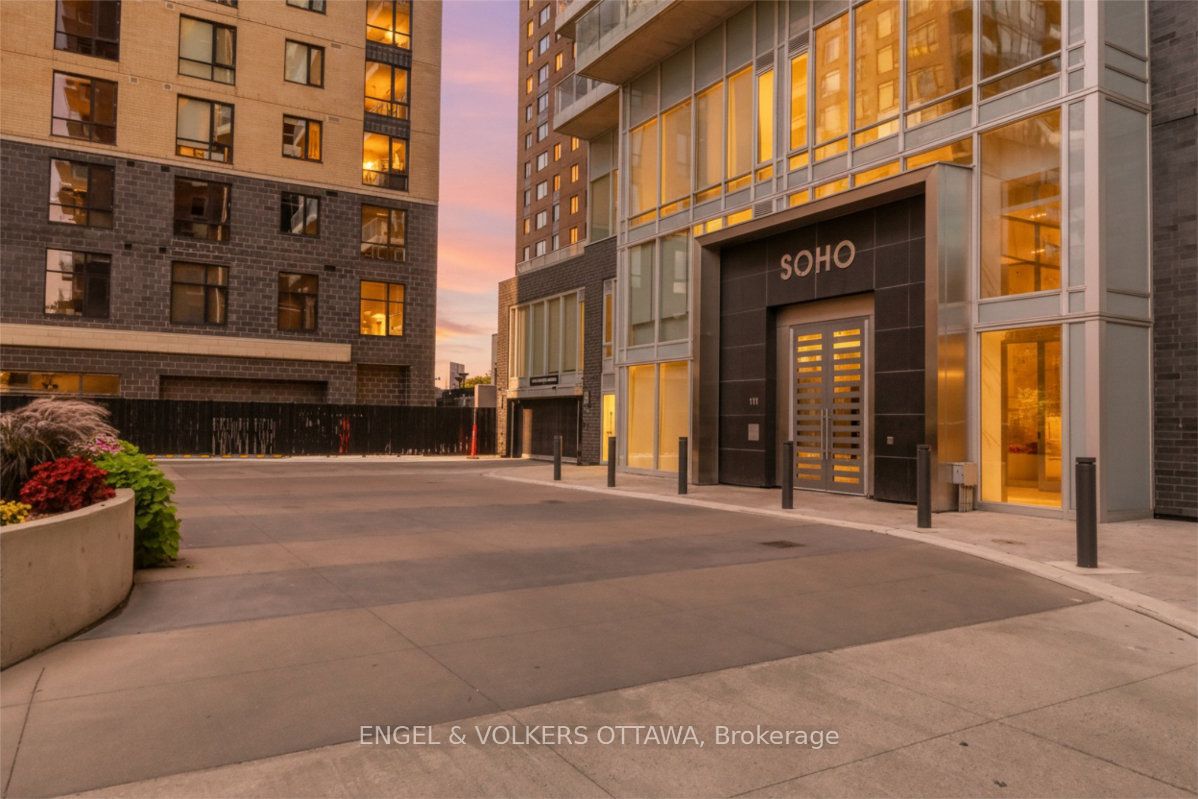 111 Champagne Avenue S 610, Dows Lake - Civic Hospital and Area, ON K1S 5V3 photo 4