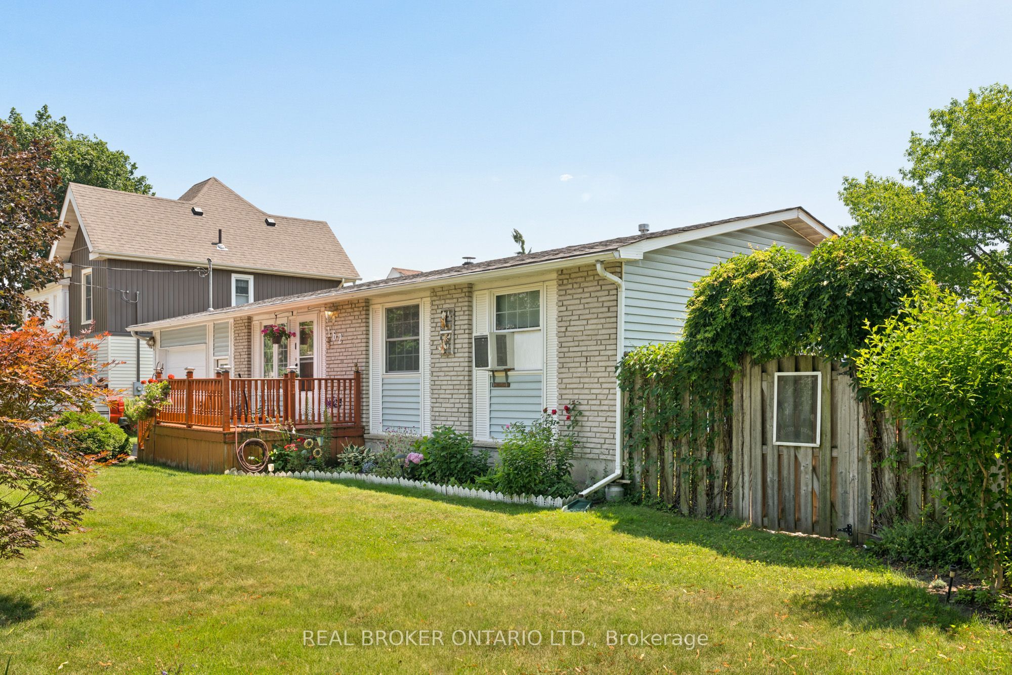 162 Tiffany Street, Cambridge, ON N3H 4G6 photo 3