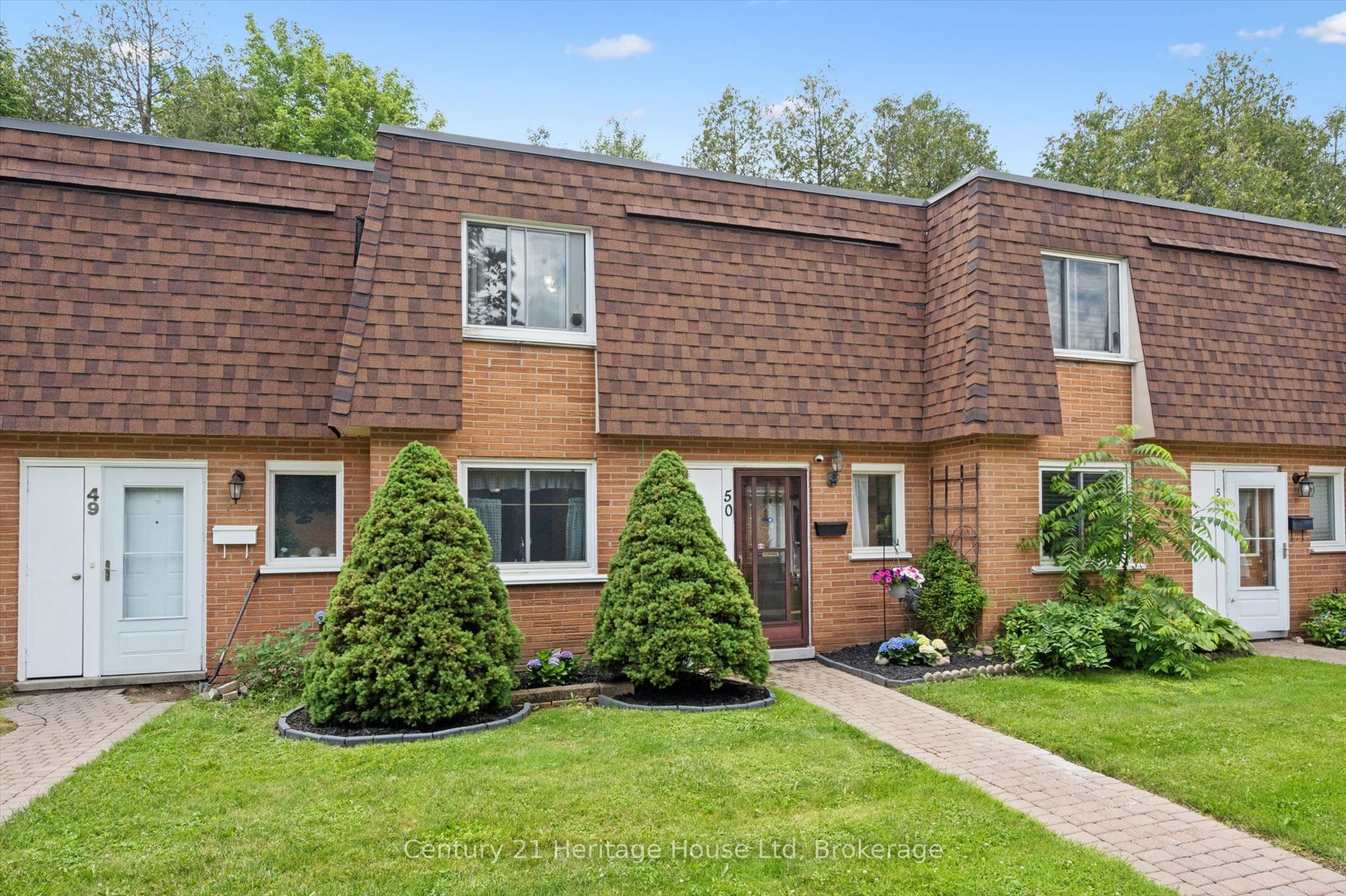 120 Country Club Drive 50, Guelph, ON N1E 3K7 photo 2