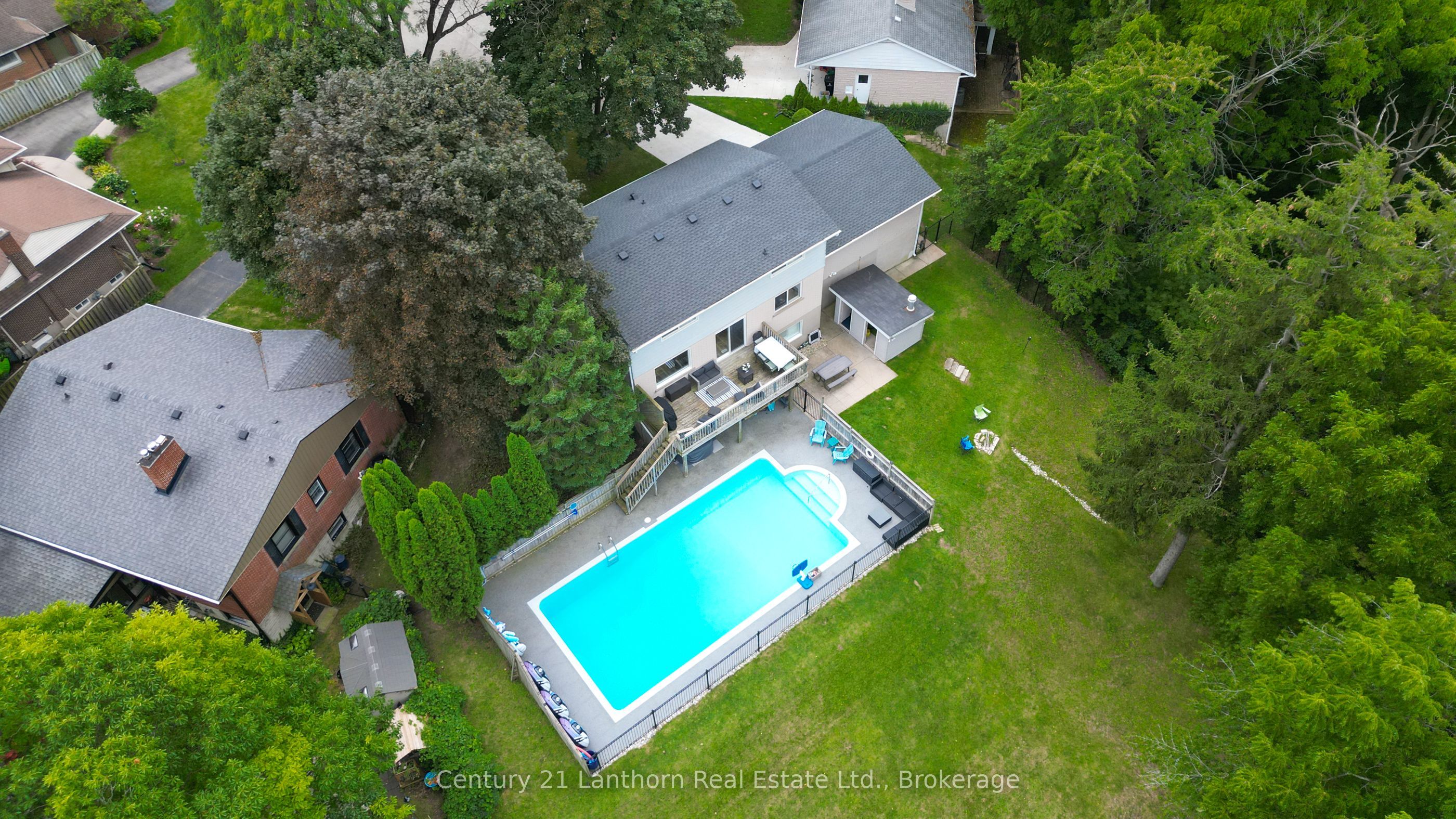 23 West Cove, Cambridge, ON N1S 3R6 photo 3