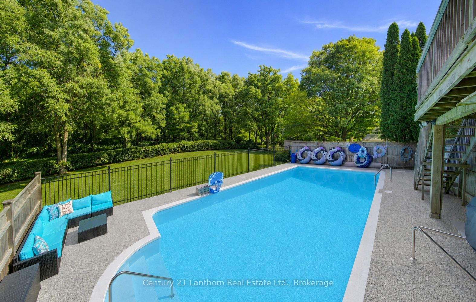 23 West Cove, Cambridge, ON N1S 3R6 photo 4