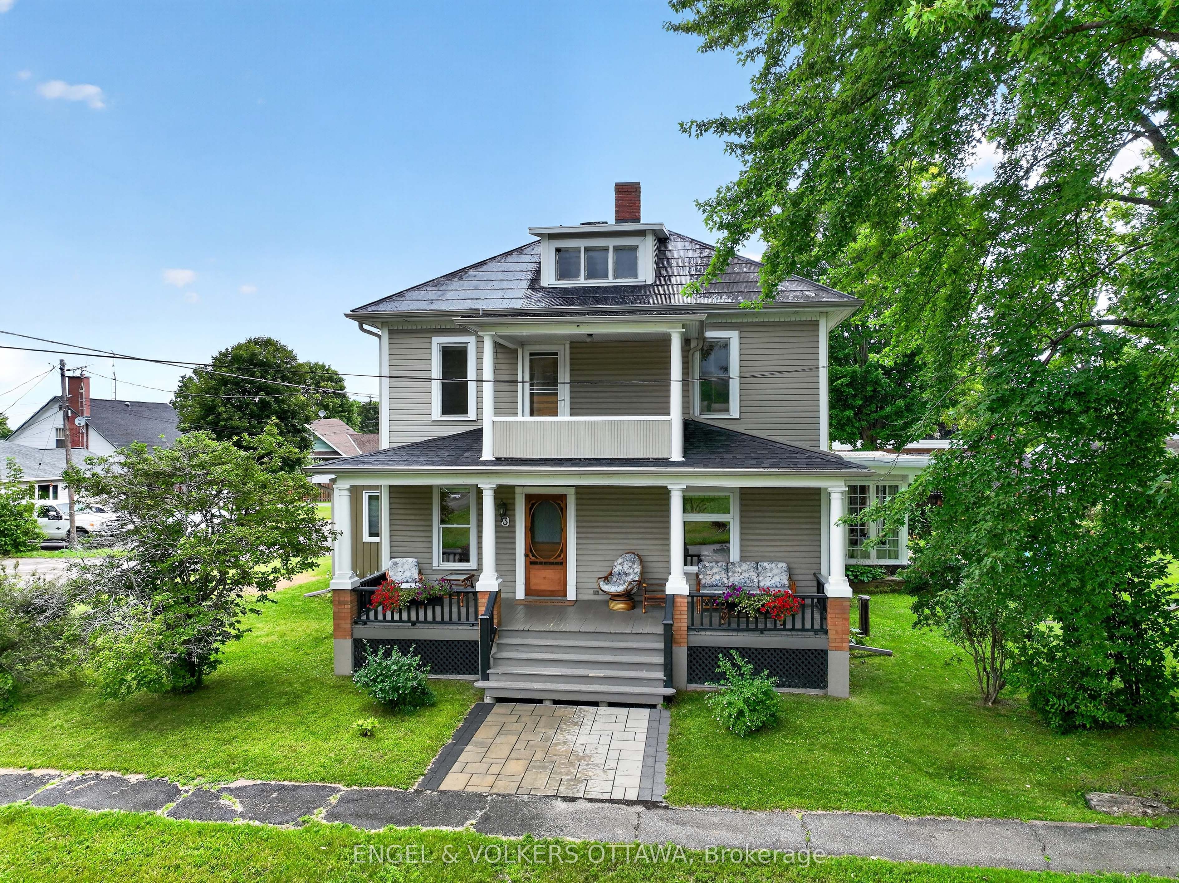 3 St Mary's Street, Rideau Lakes, ON K0G 1V0 photo 2