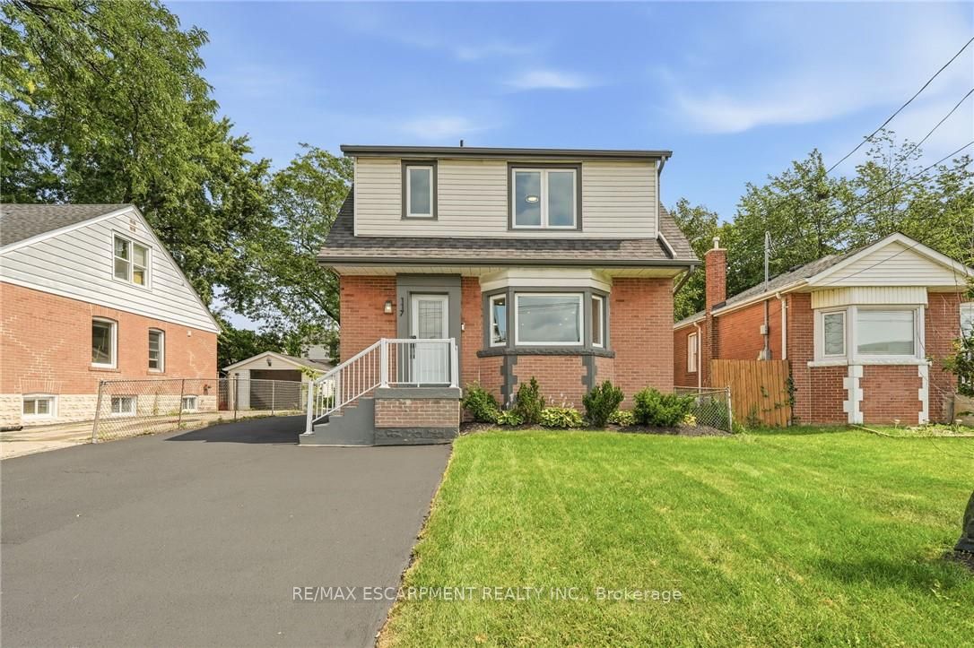 117 West 5th Street, Hamilton, ON L9C 3N7 photo 2