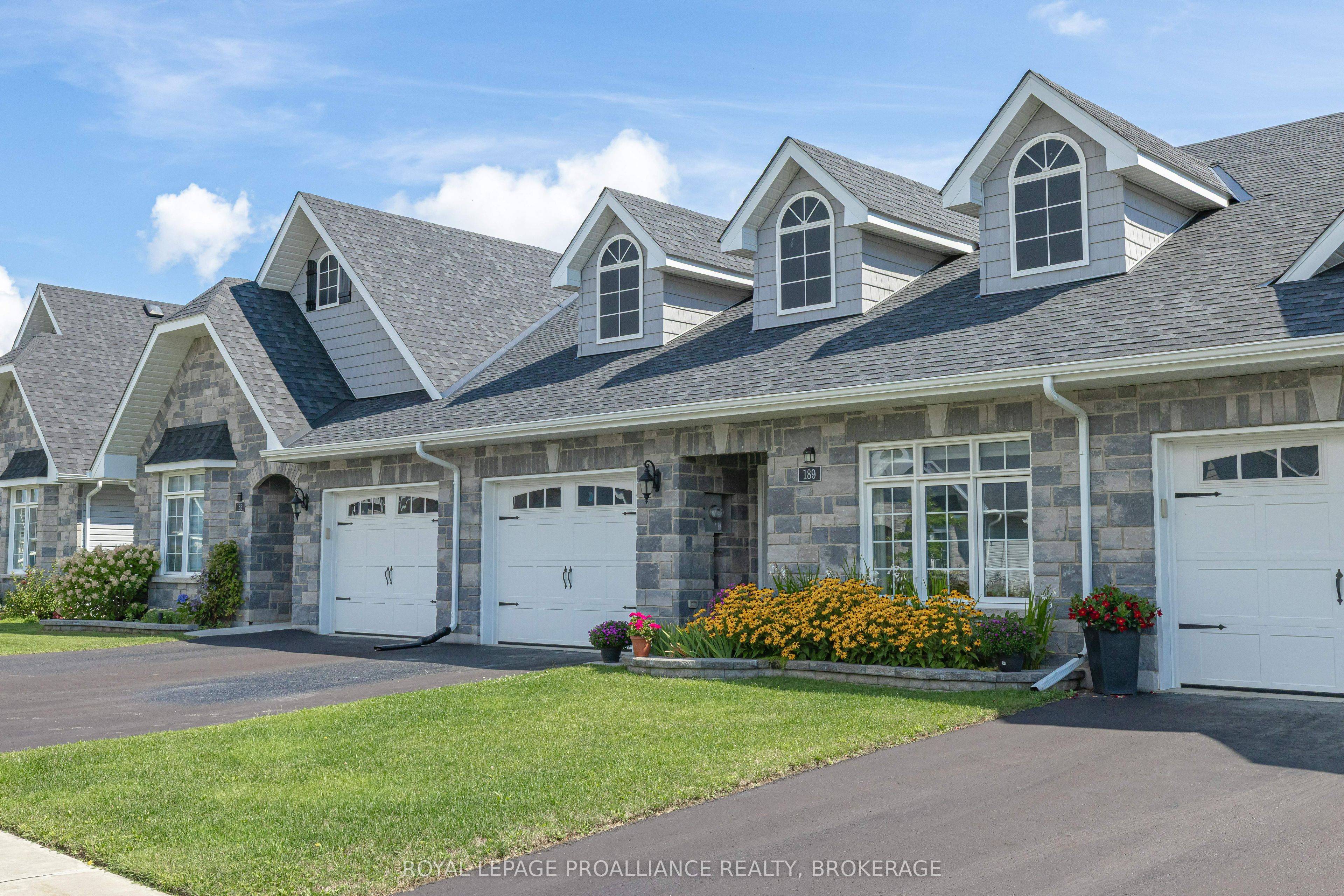 189 Wilmer Avenue, Gananoque, ON K7G 3C3 photo 3