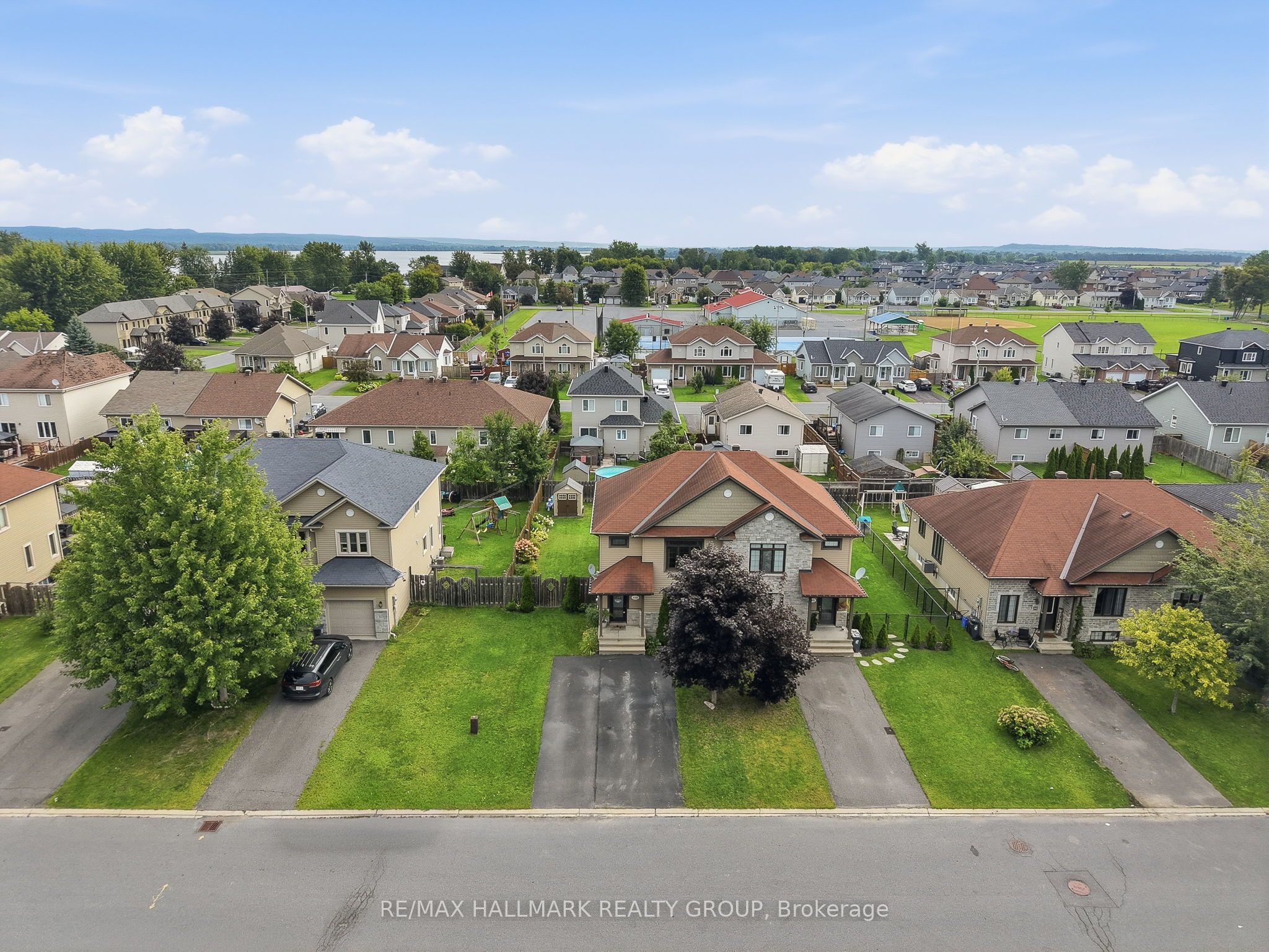 438 DENIS Street, Alfred and Plantagenet, ON K0A 3K0 photo 2