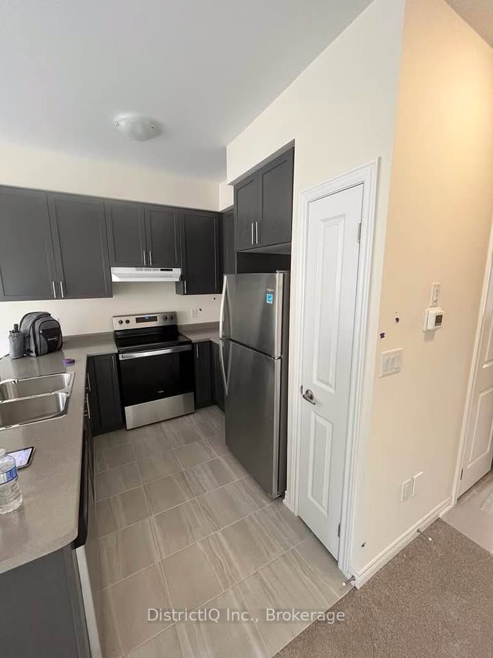 175 Sonoma Lane, Hamilton, ON L8E 0J9 photo 3
