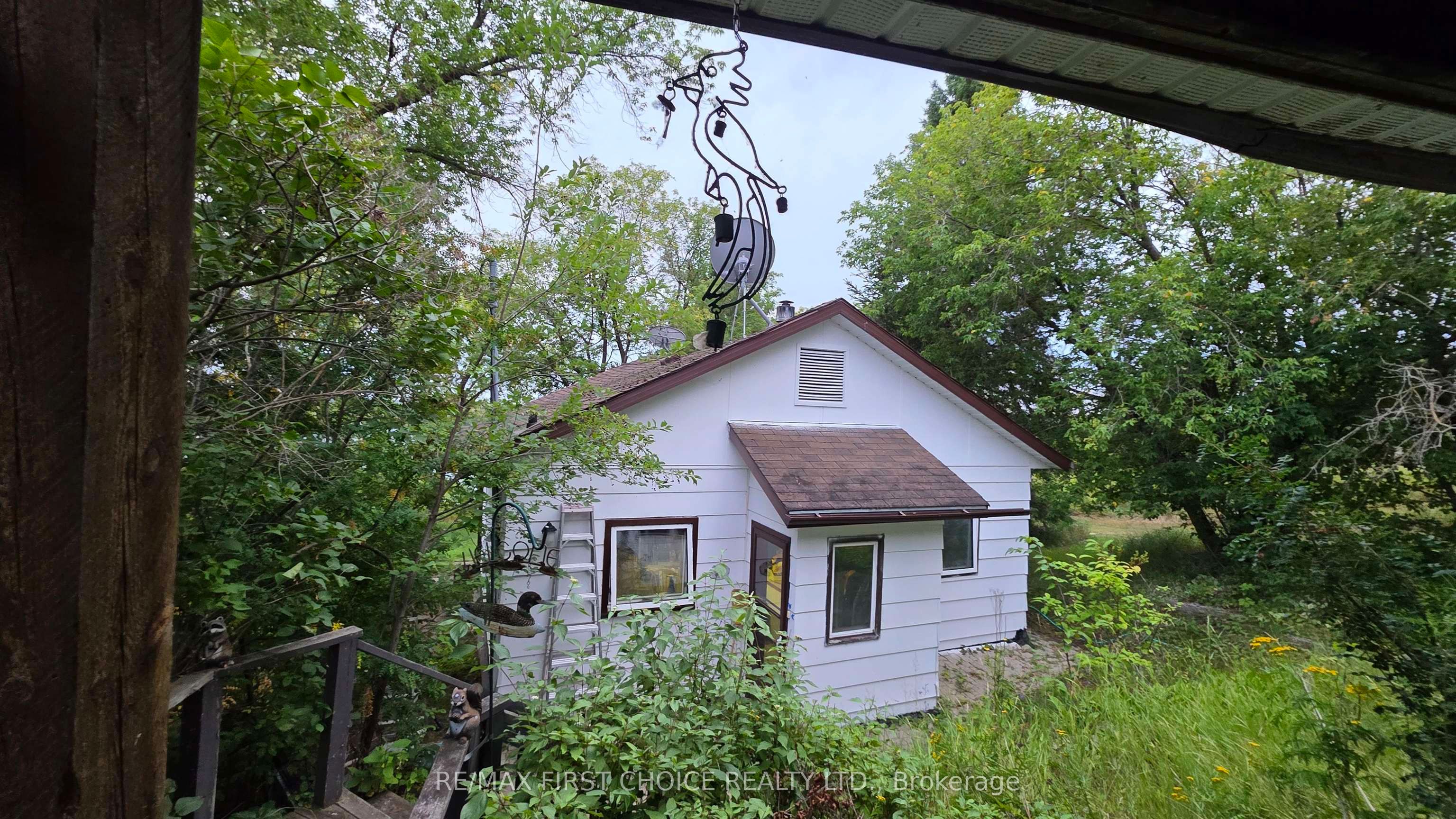 335 Govt road Road, Kenora, ON P0X 1C0 photo 2