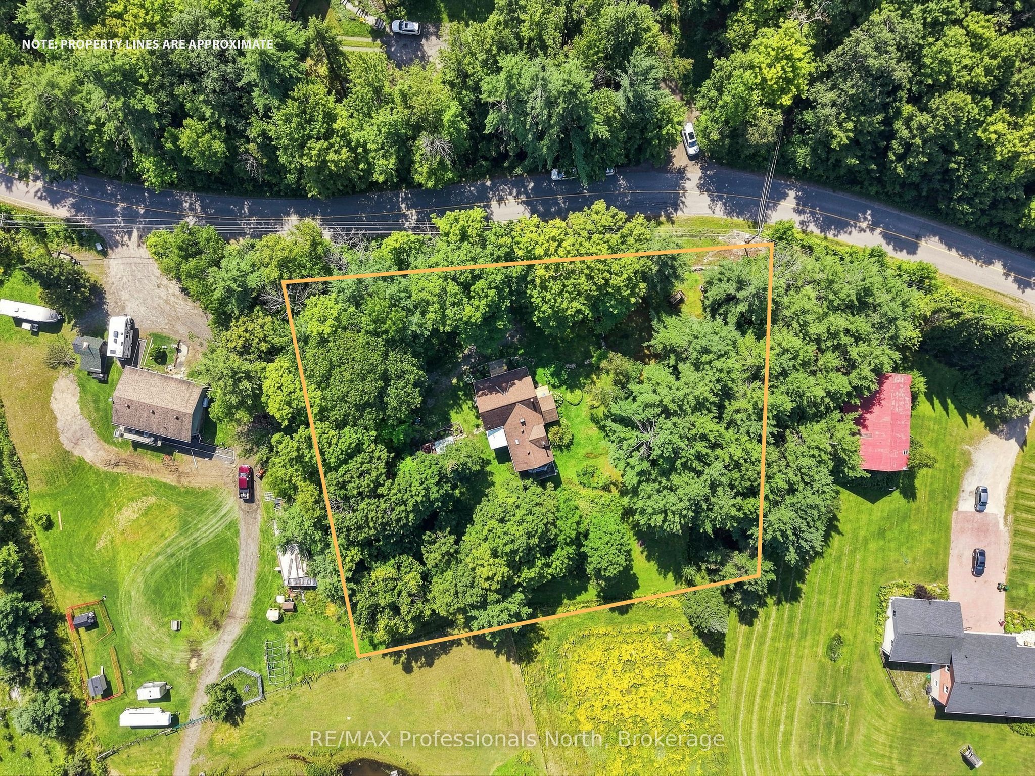 1110 Golden Beach Road, Bracebridge, ON P1L 1W8 photo 3