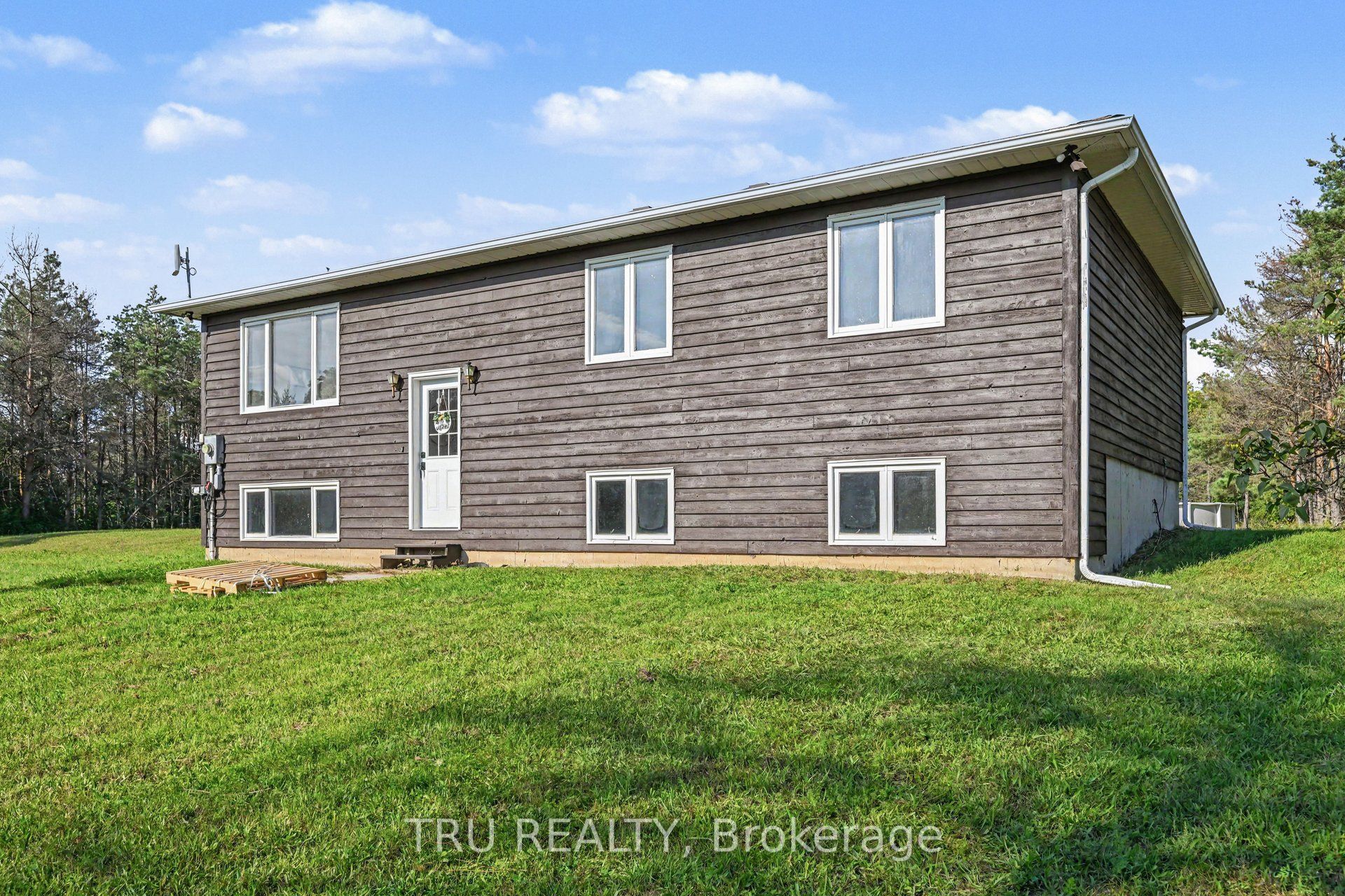 445 Bolton Road, North Grenville, ON K0G 1N0