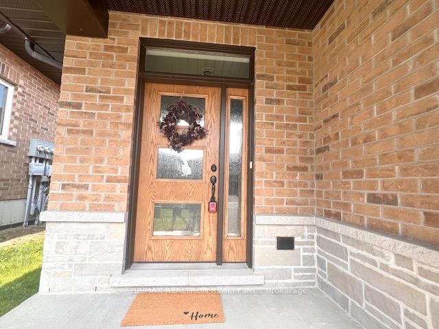 54 Ledgerock Court, Quinte West, ON K8R 0A6 photo 3
