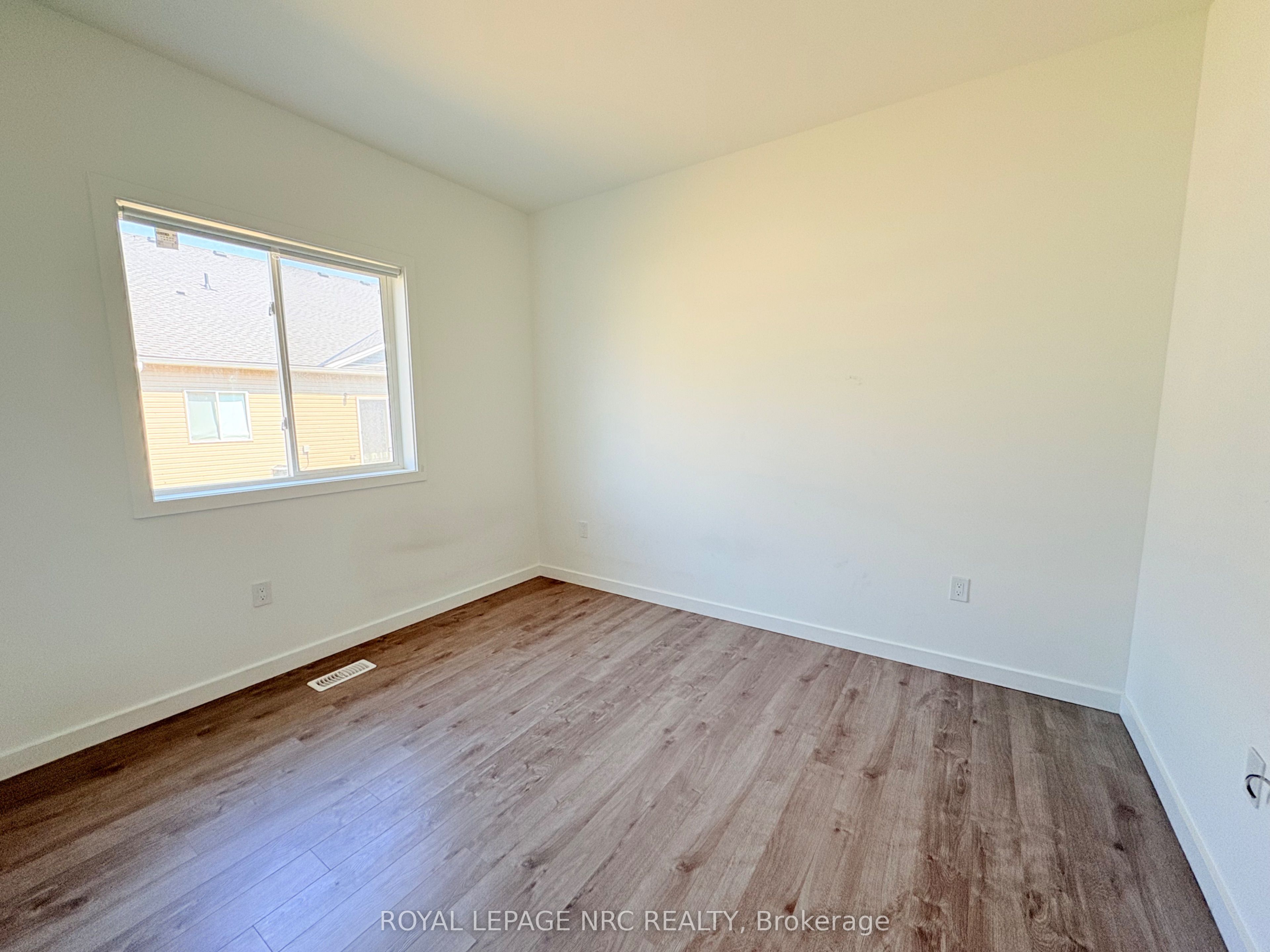 90 Highriver Trail, Welland, ON L3C 0H6 photo 5