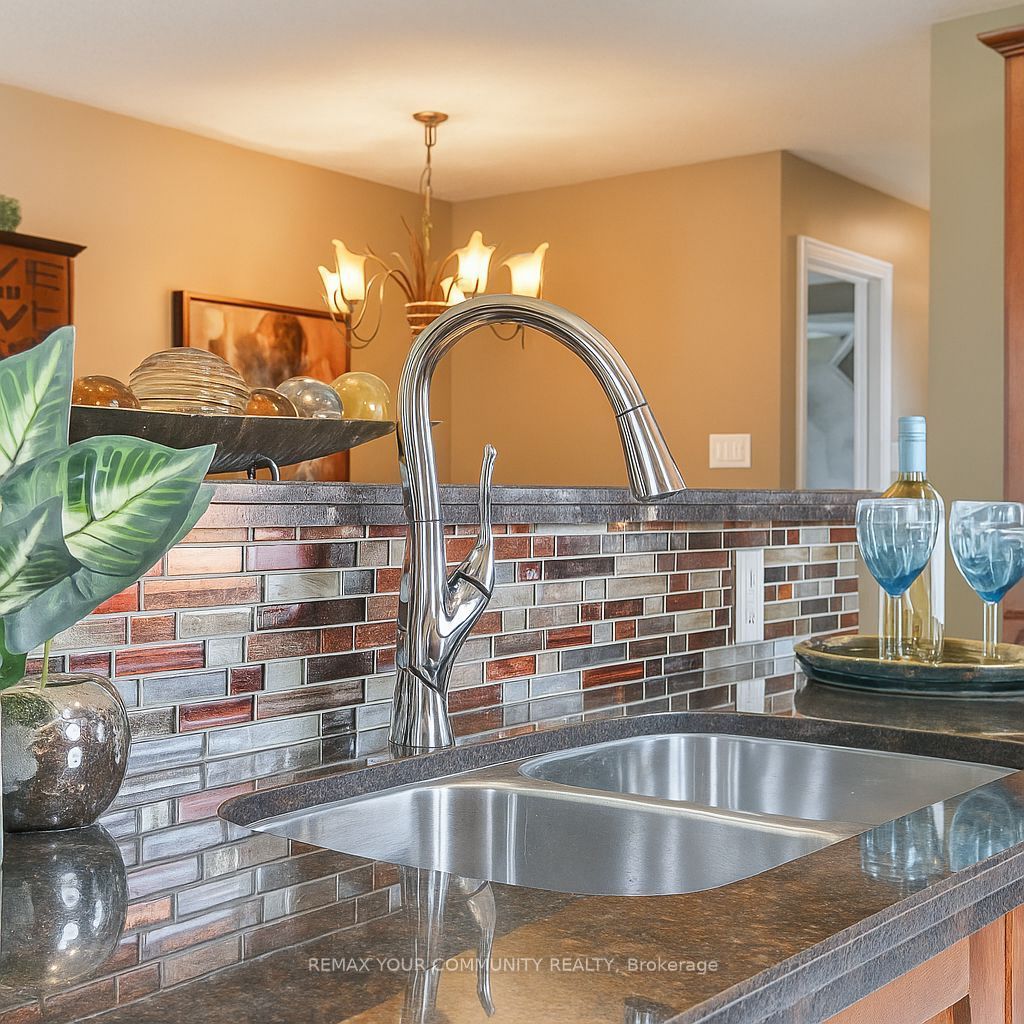 69 Branlyn Crescent, Brantford, ON N3P 2A1 photo 3