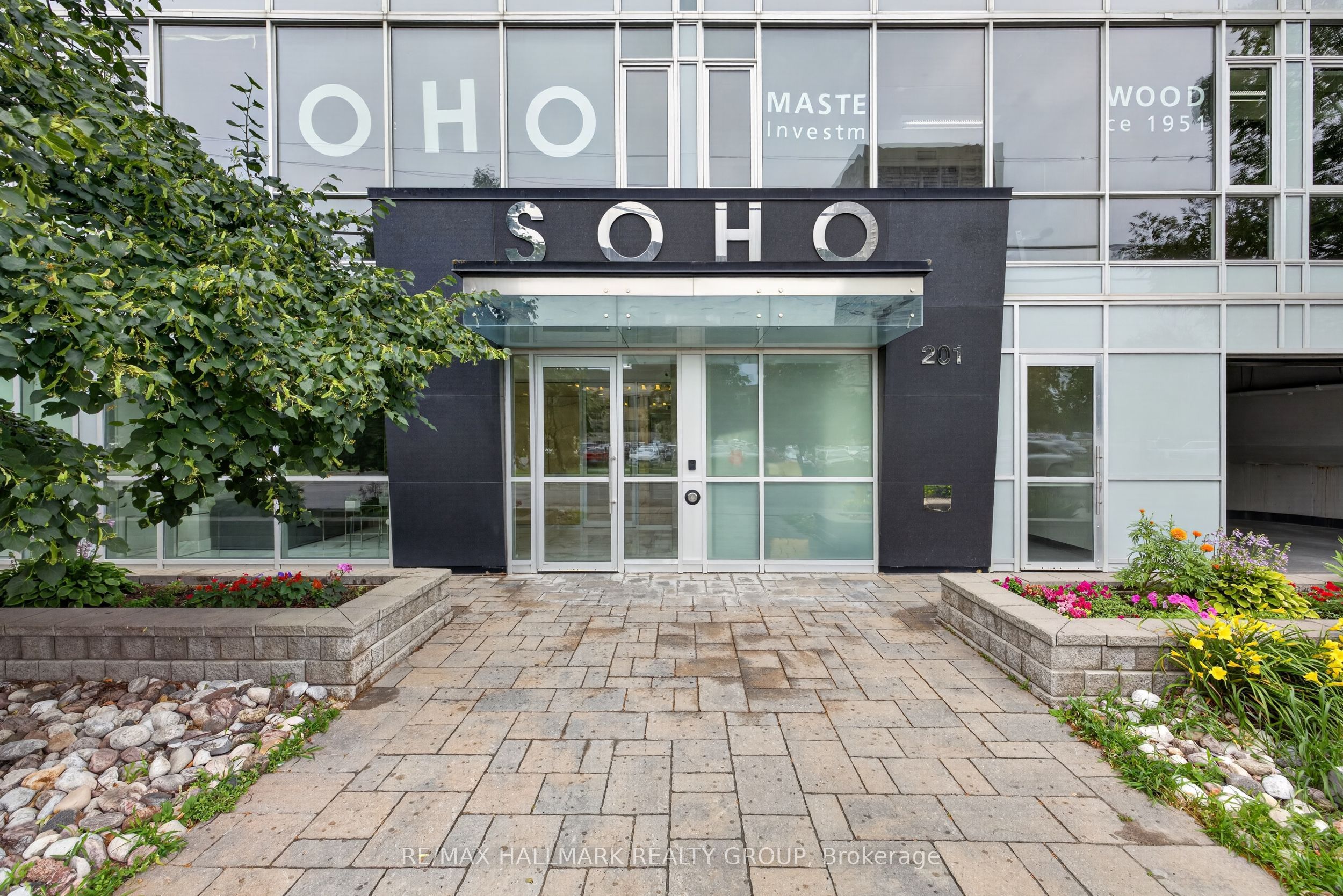 201 Parkdale Avenue 408, West Centre Town, ON K1Y 1E8 photo 3