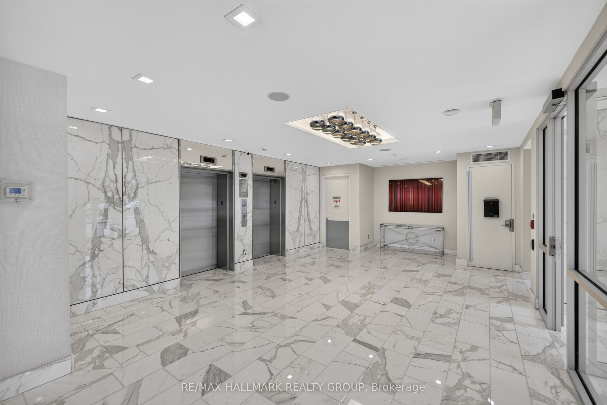 201 Parkdale Avenue 408, West Centre Town, ON K1Y 1E8 photo 5