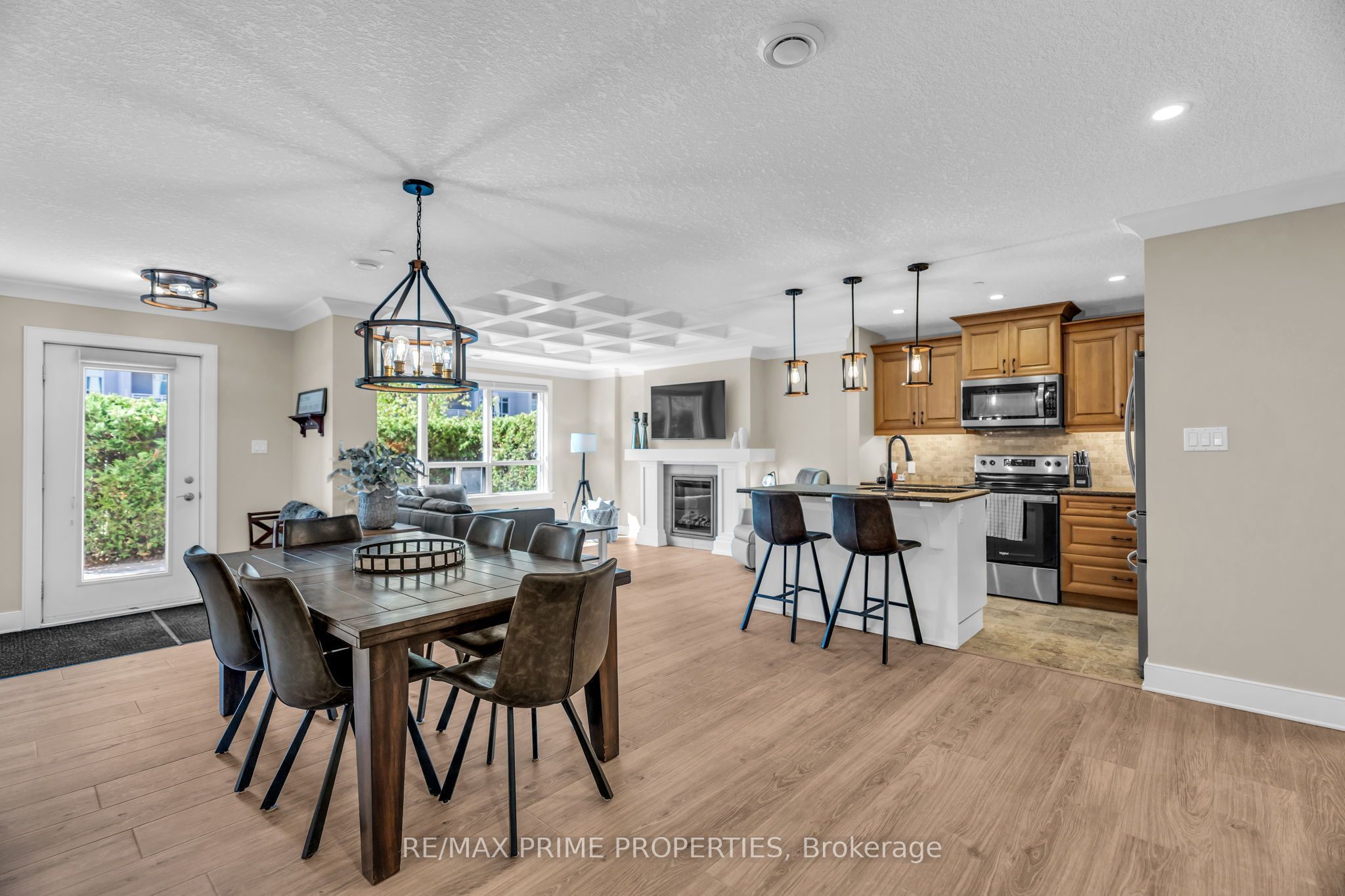320 SUGARCREEK Trail S 110, London North, ON N6H 0G3