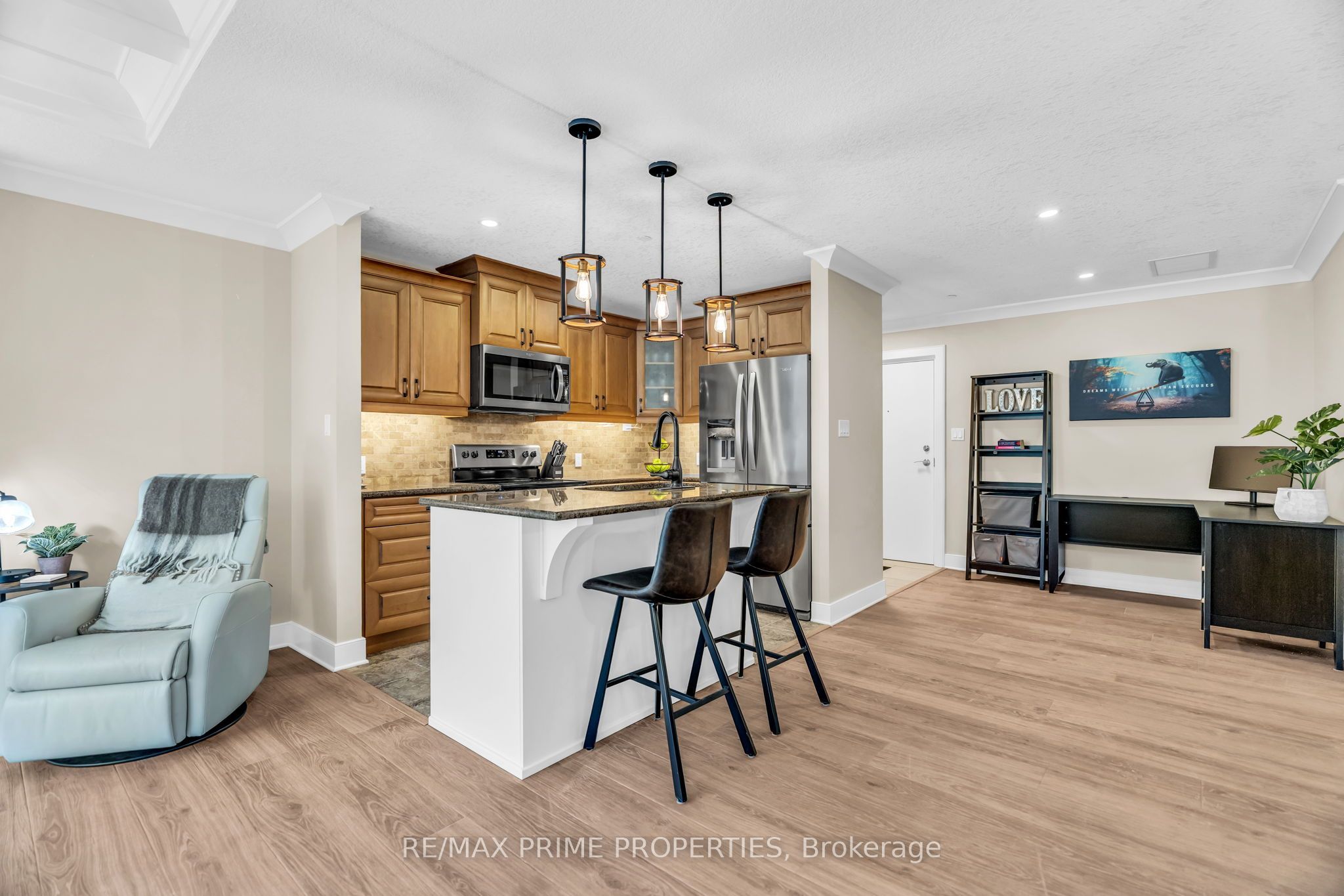 320 SUGARCREEK Trail S 110, London North, ON N6H 0G3 photo 5
