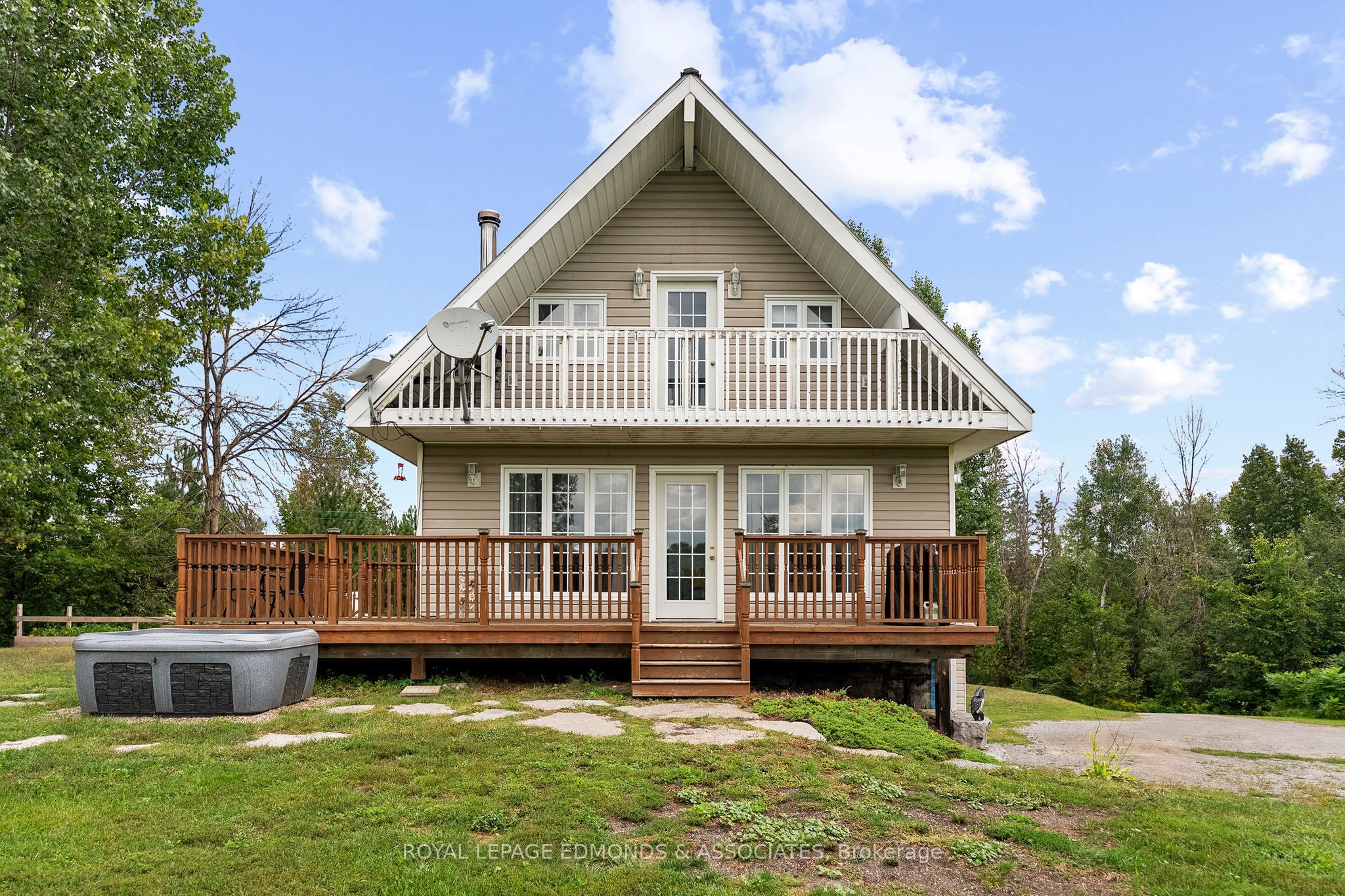 135 Behm Line, Admaston/Bromley, ON K0J 1K0