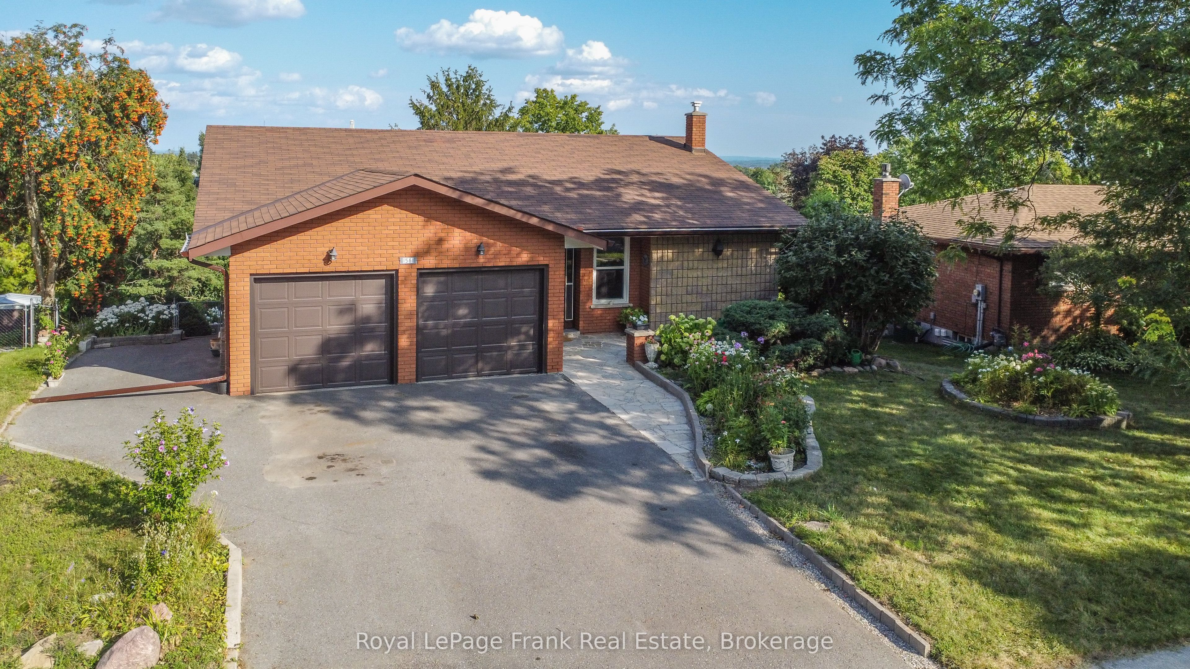 1561 Cherryhill Road, Peterborough, ON K9K 1A7 photo 2