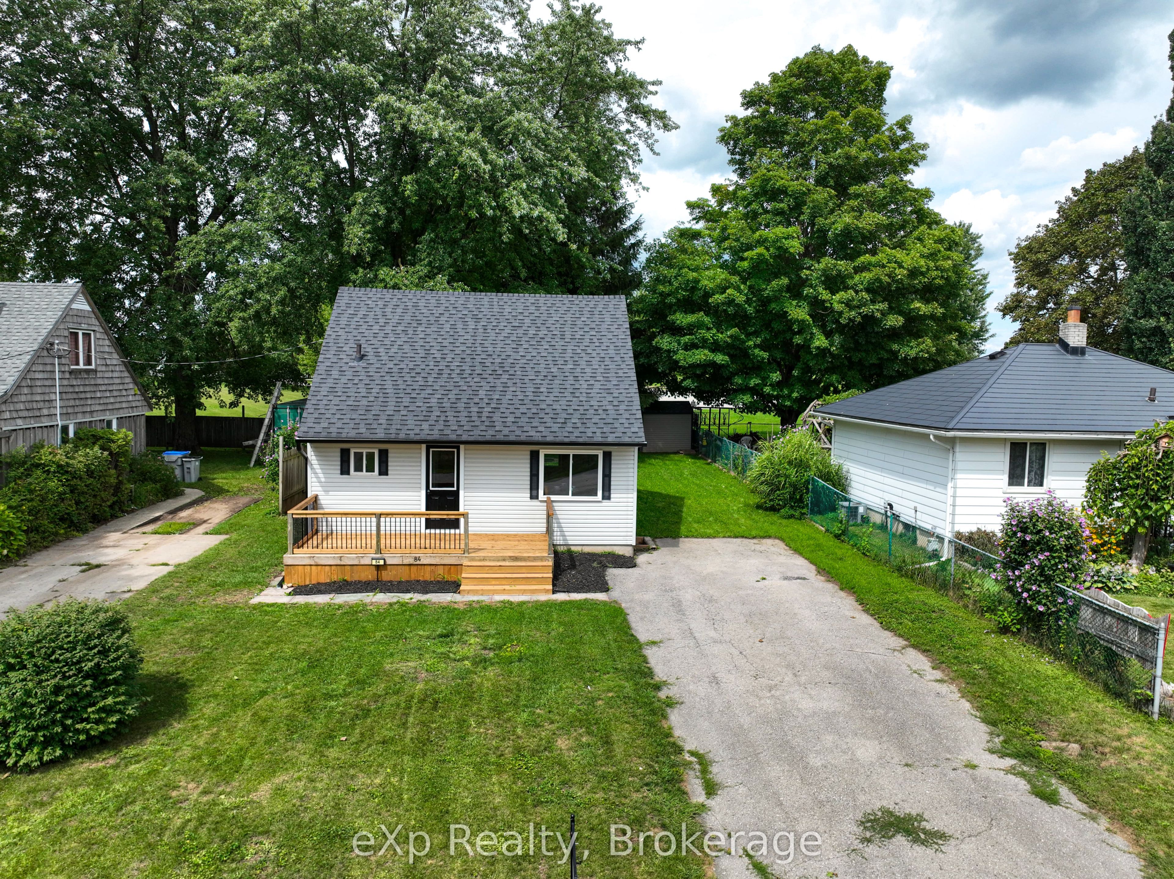 84 Victoria Boulevard, Huron East, ON N0M 1L0