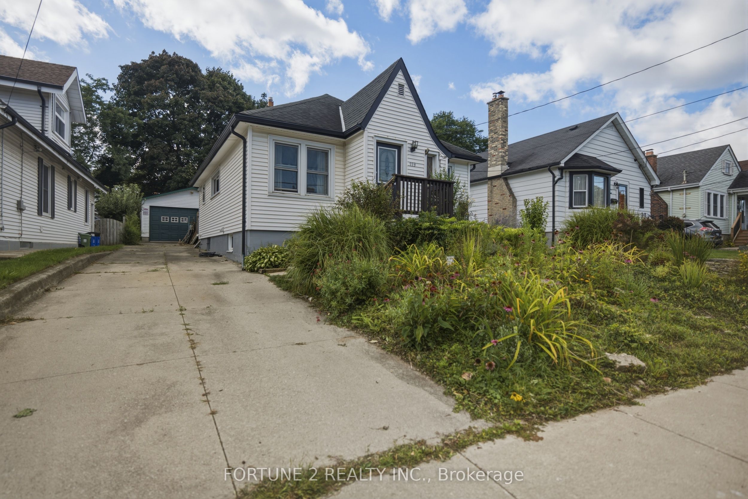 119 ALEXANDRA Street, London South, ON N6C 2B3