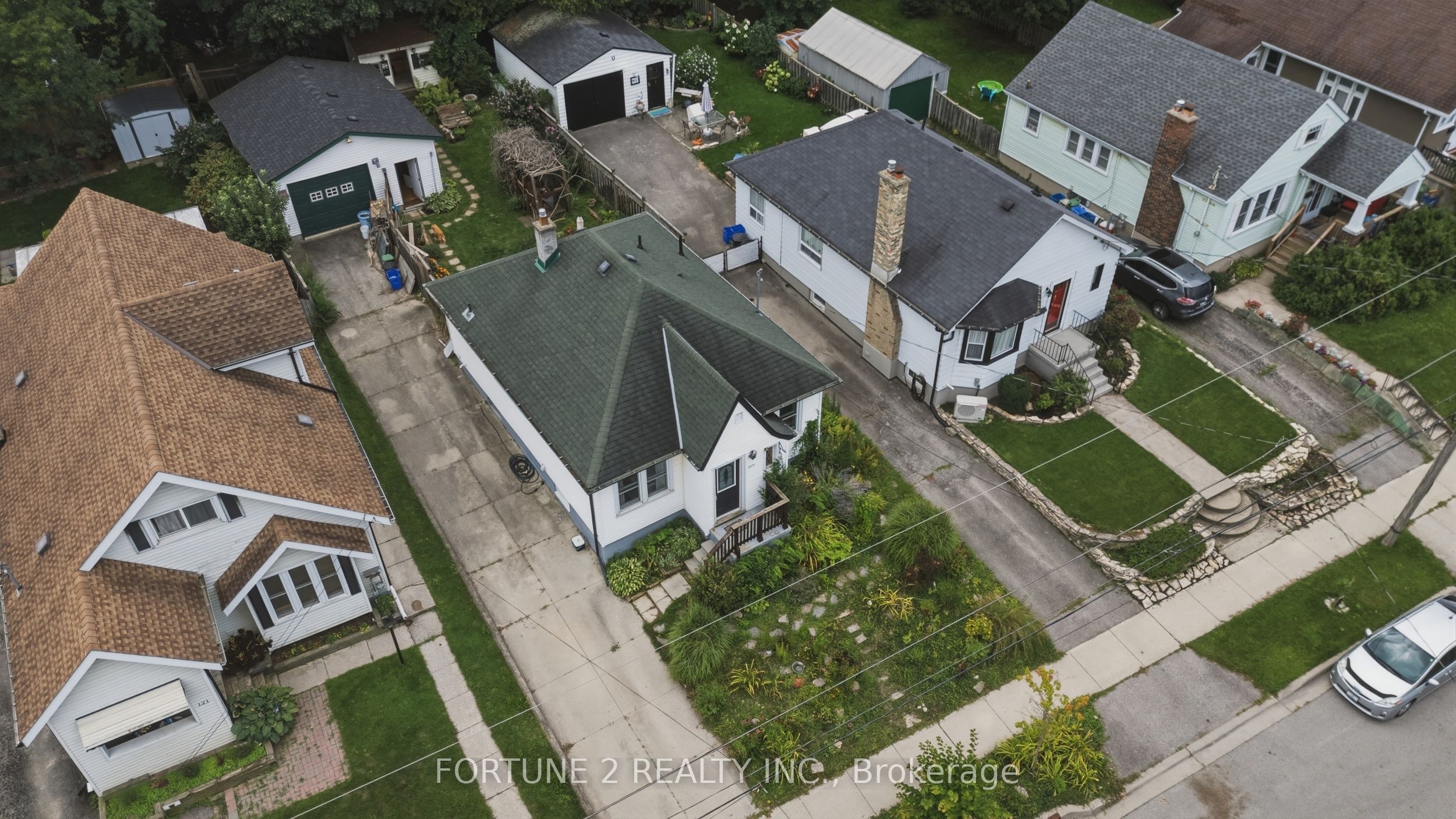 119 ALEXANDRA Street, London South, ON N6C 2B3 photo 2