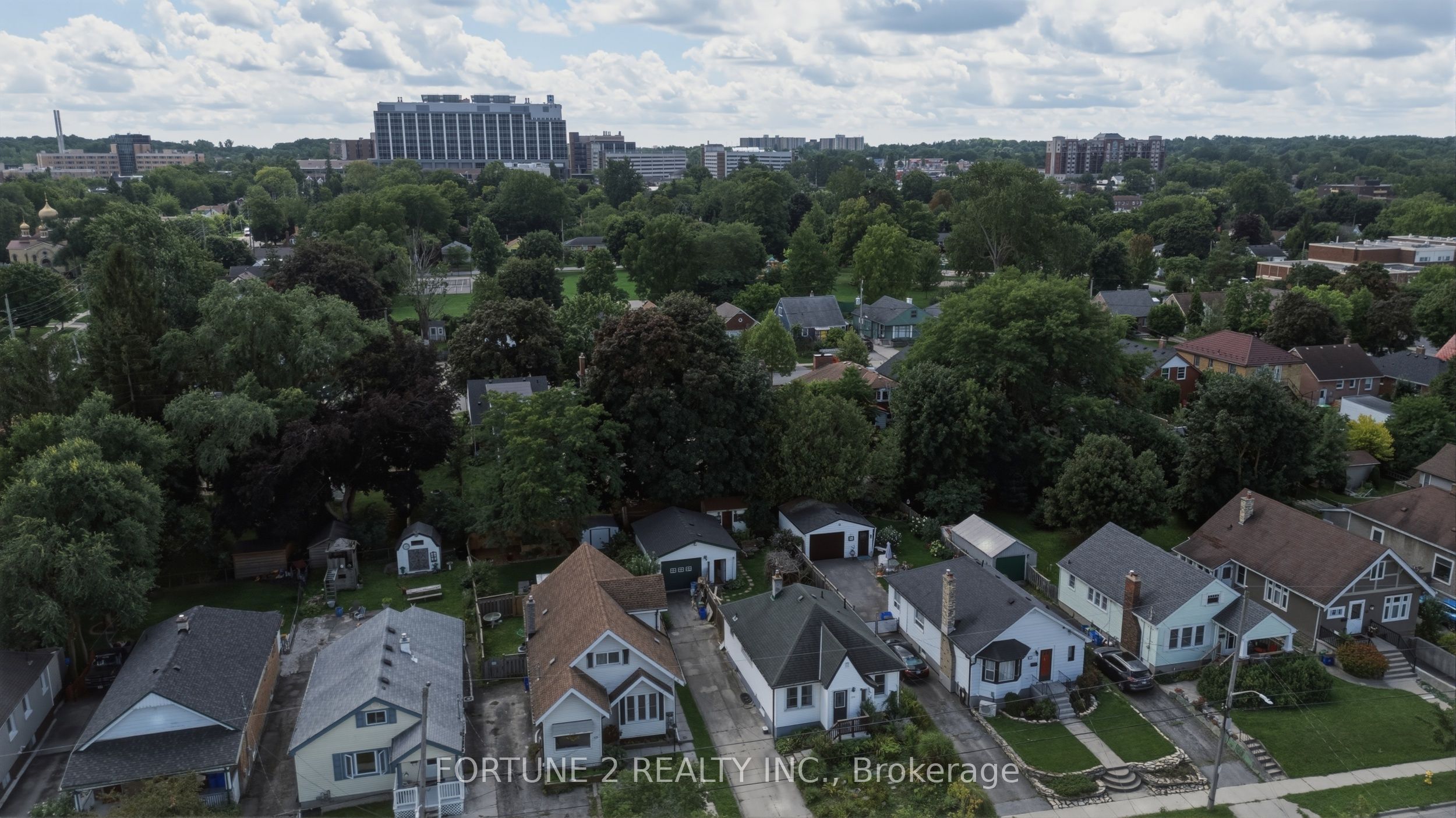 119 ALEXANDRA Street, London South, ON N6C 2B3 photo 4