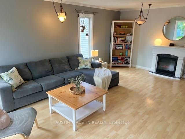 31 Mario Milanese Place, Dryden, ON P8N 3G8 photo 2