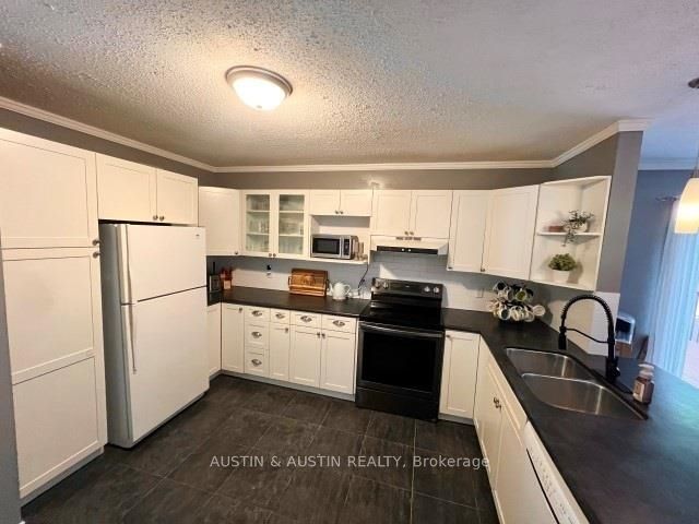 31 Mario Milanese Place, Dryden, ON P8N 3G8 photo 3