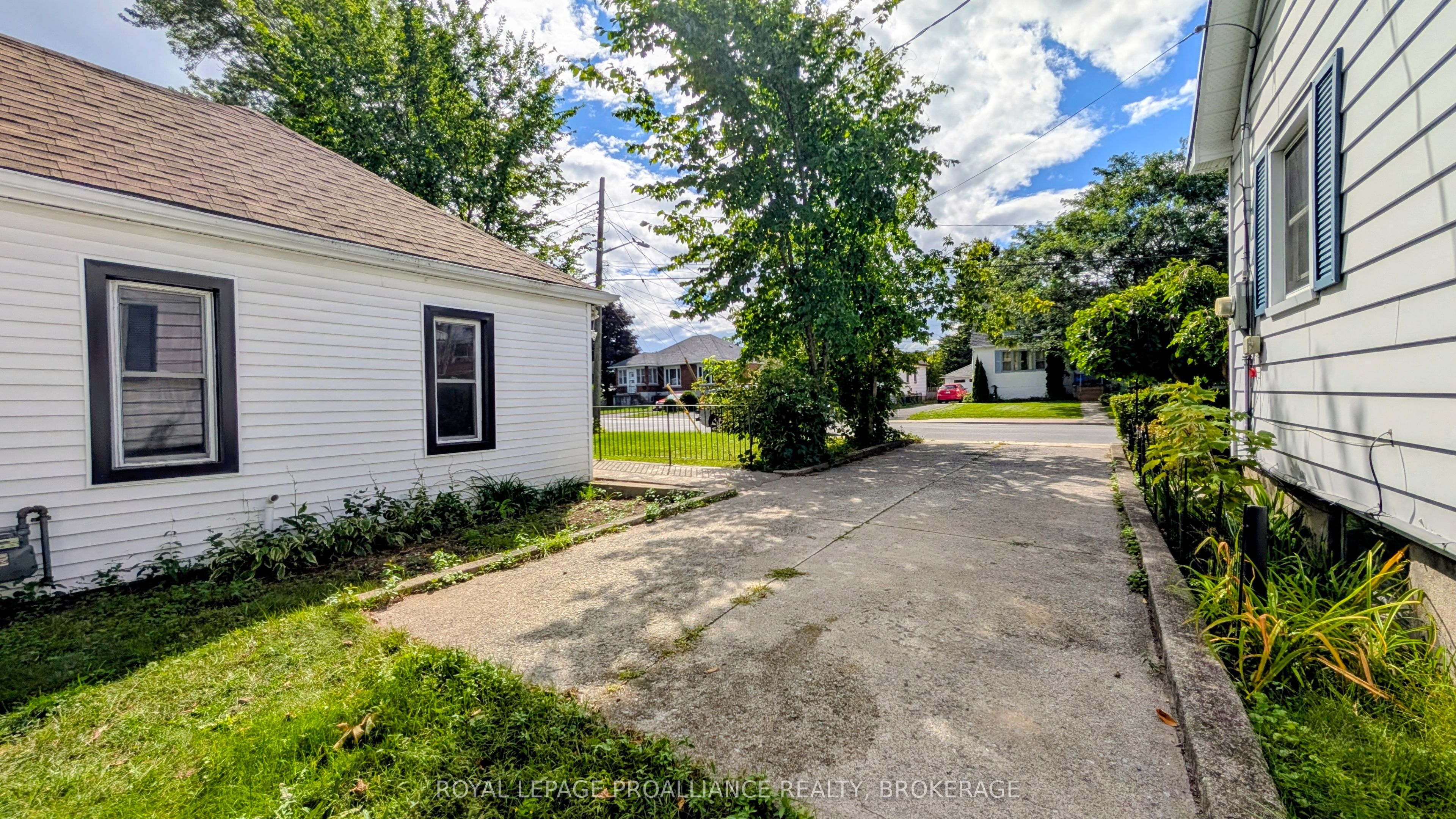 79 McDonald Avenue, Kingston, ON K7M 1R2 photo 4