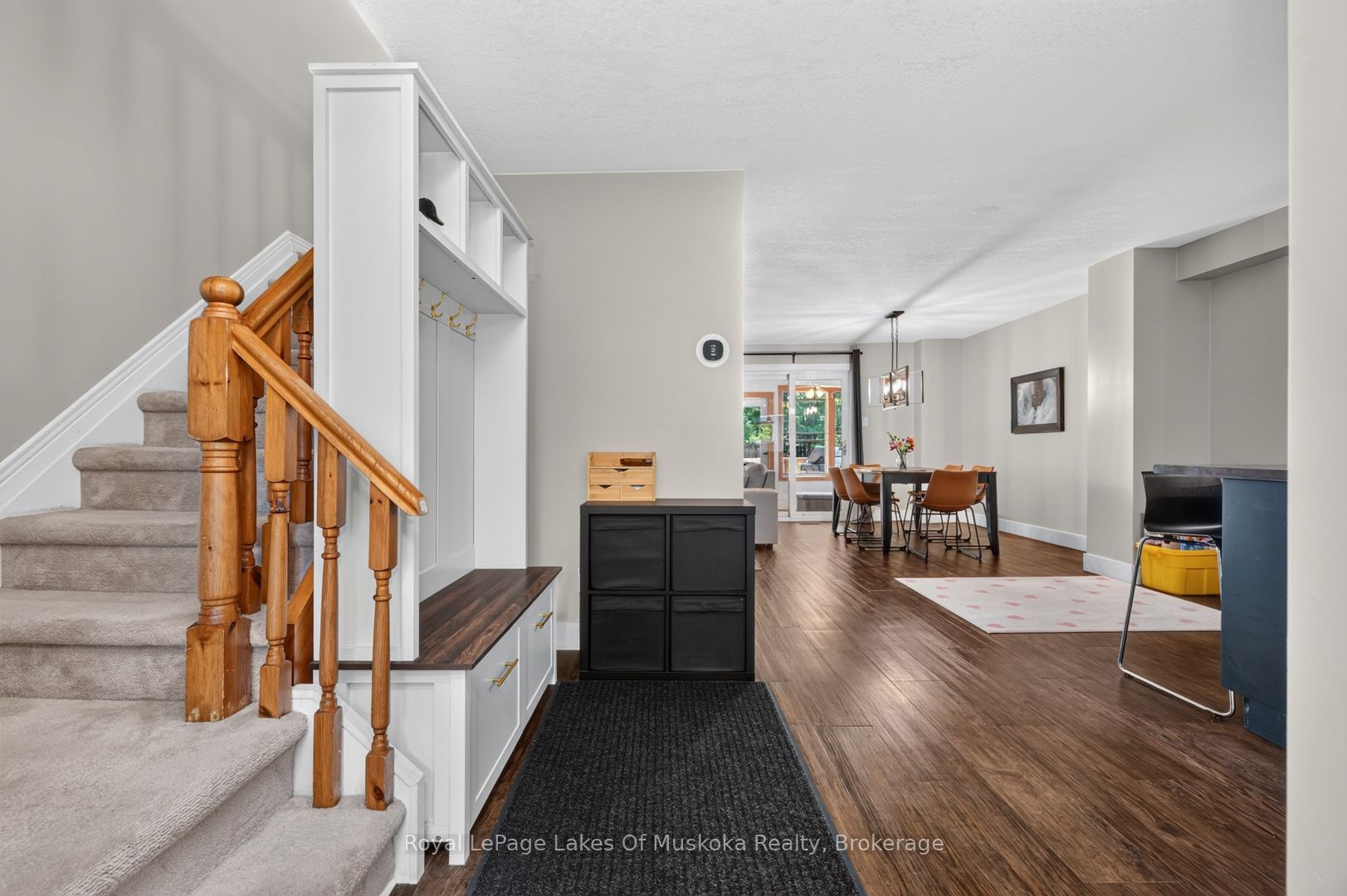 570 John Street S, Gravenhurst, ON P1P 1J9 photo 3