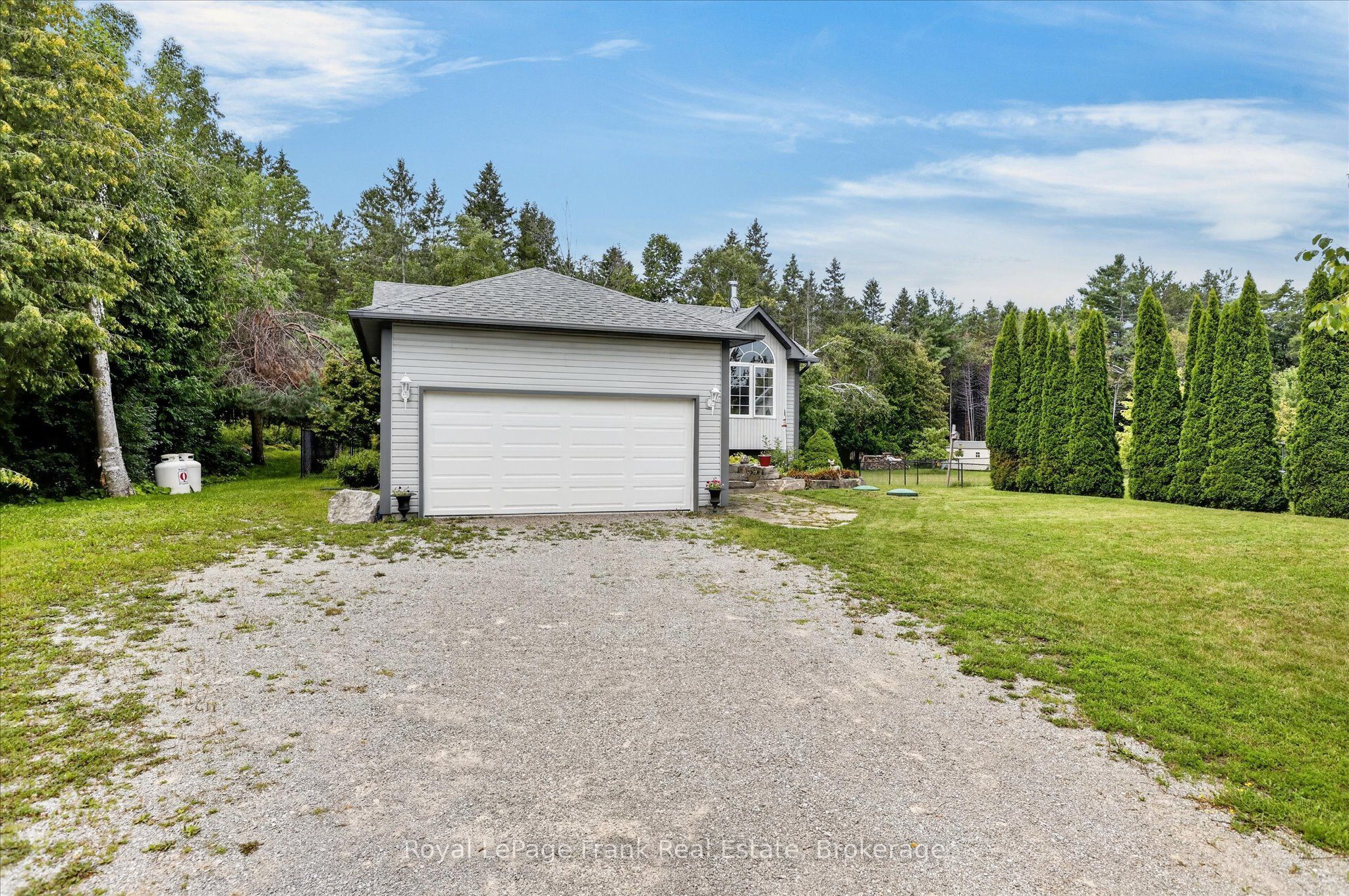 124 Sumcot Drive, Trent Lakes, ON K0L 1J0 photo 5