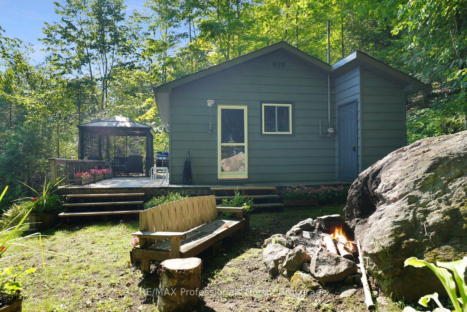 1017 Pickerel Lane, Highlands East, ON K0M 1X0 photo 4