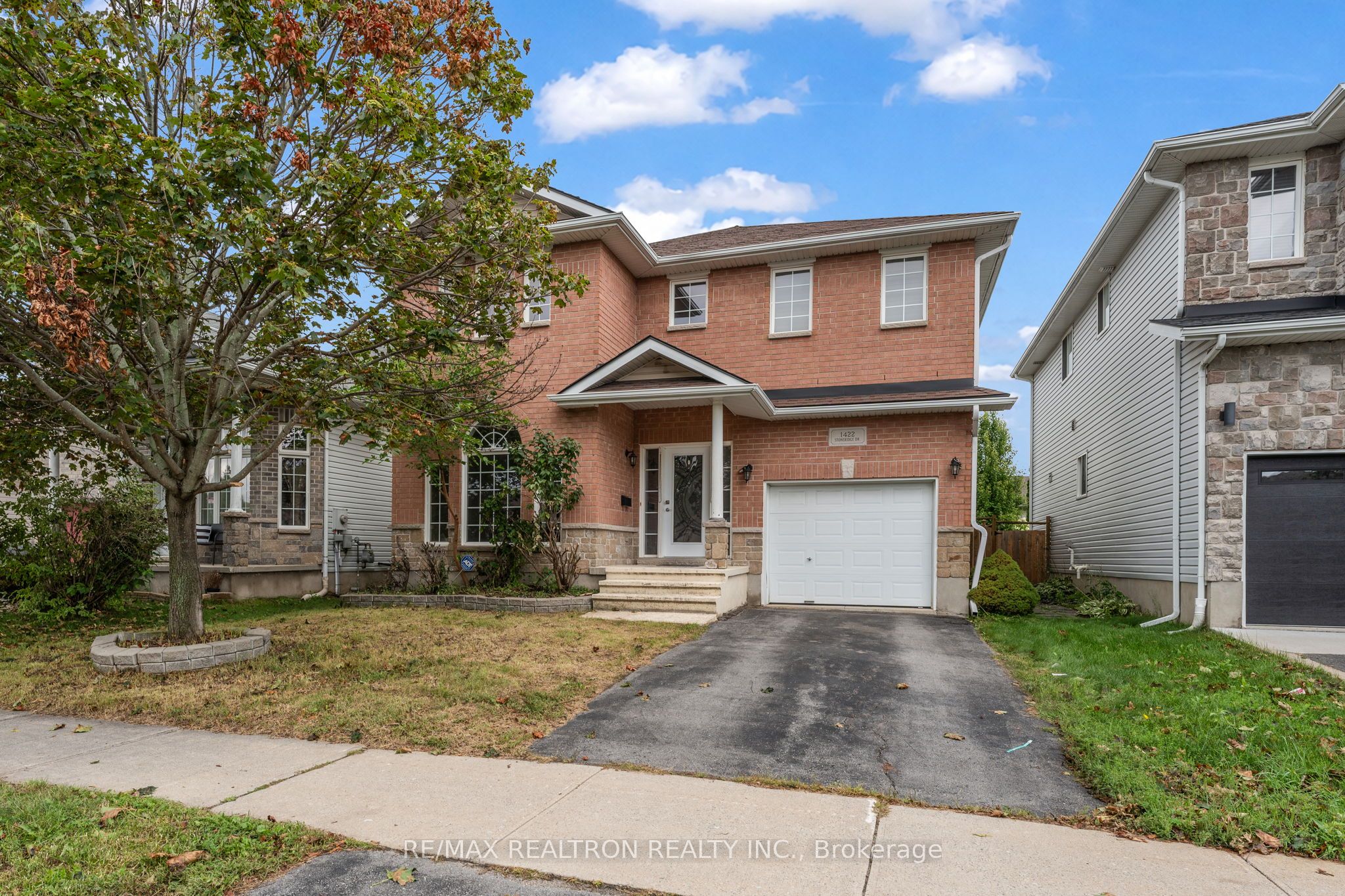 1422 Stoneridge Drive, Kingston, ON K7M 9H5 photo 2