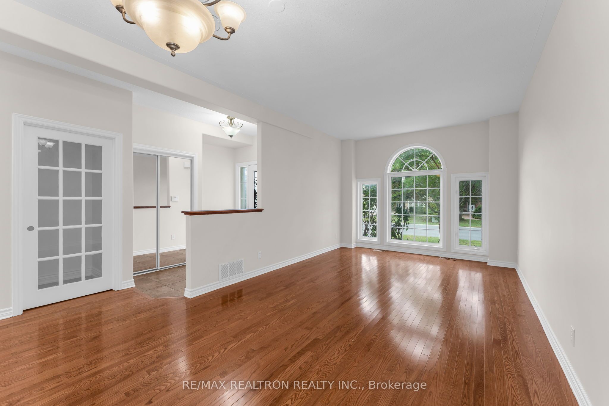 1422 Stoneridge Drive, Kingston, ON K7M 9H5 photo 5
