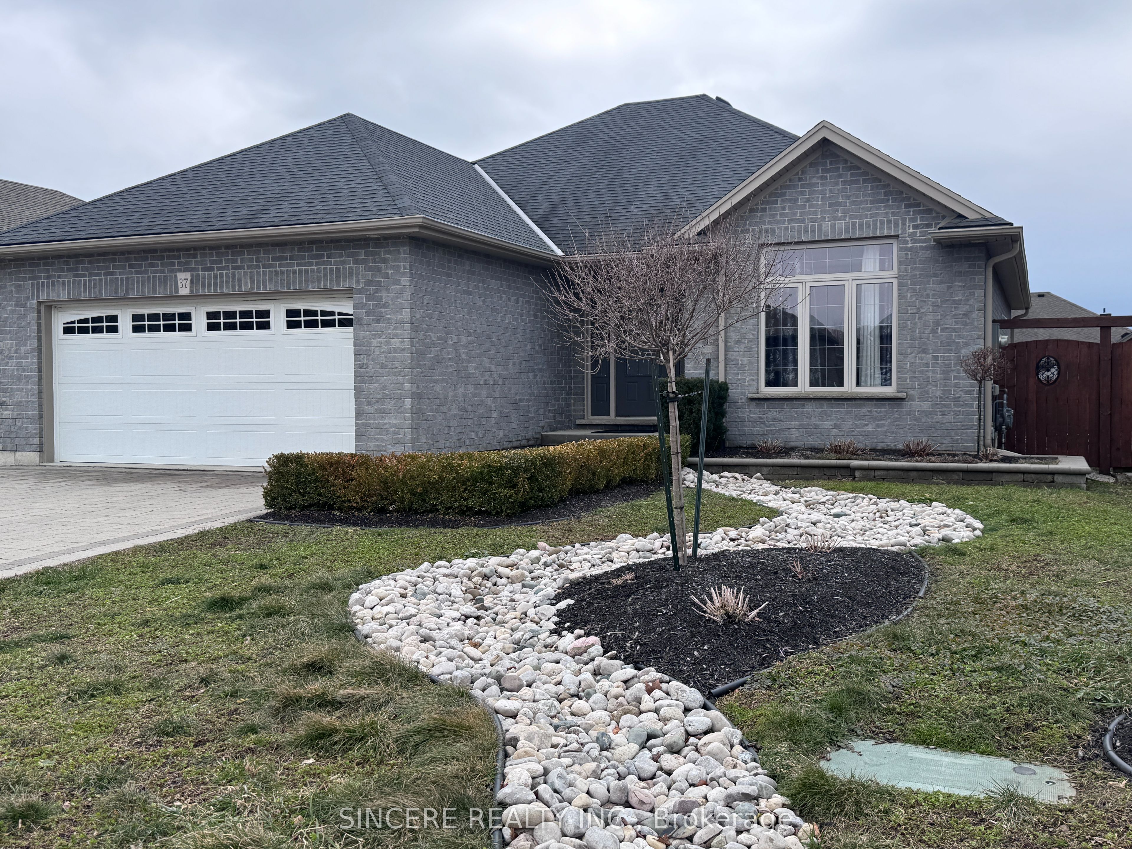 37 Galinee Trail, Norfolk, ON N0A 1N9