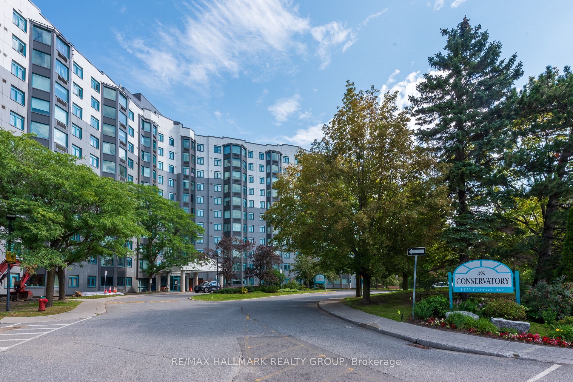 1025 Grenon Avenue 408, Britannia Heights - Queensway Terrace N and Area, ON K2B 8S5