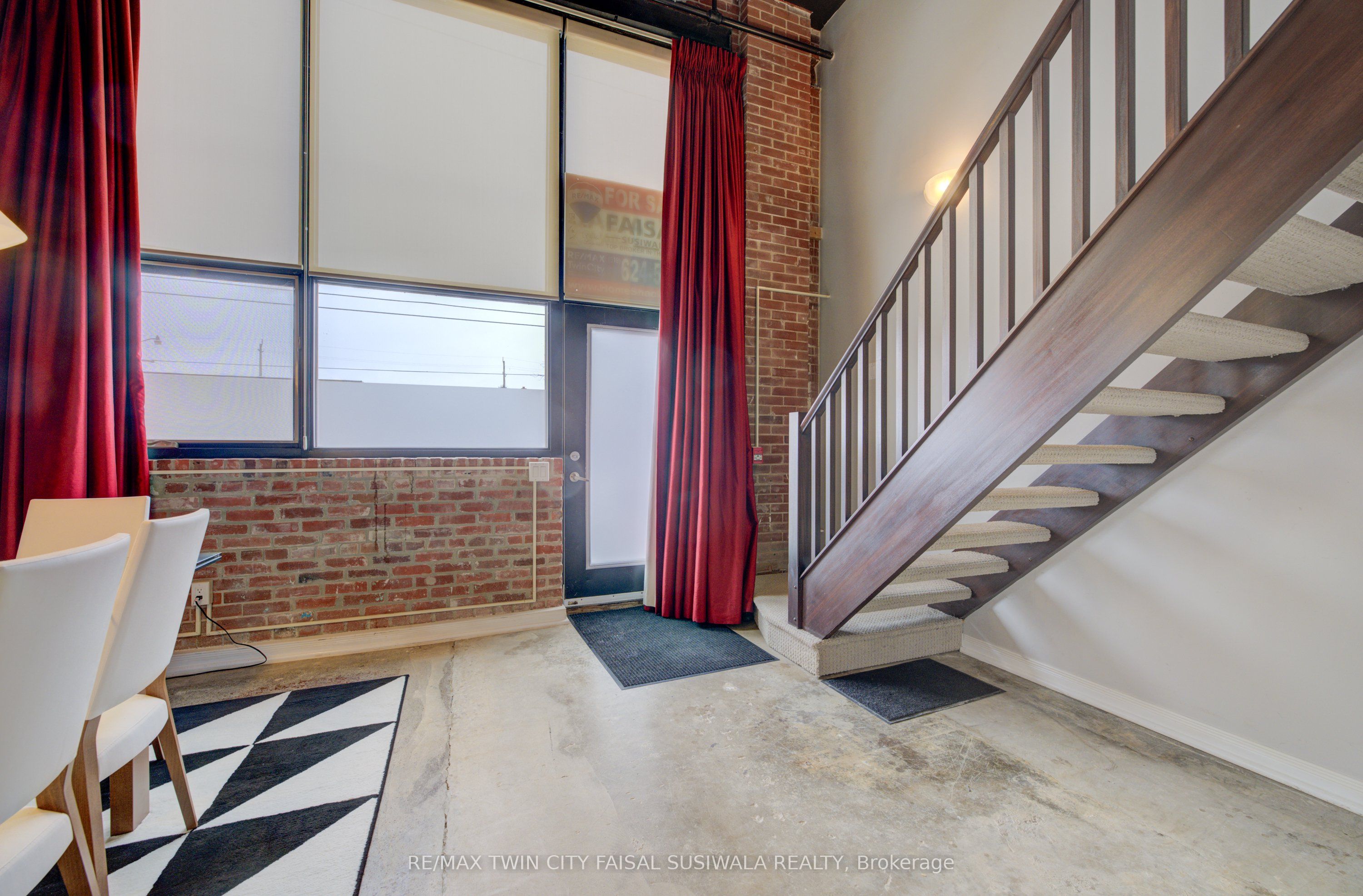 85 Spruce Street 112, Cambridge, ON N1R 4K4 photo 3