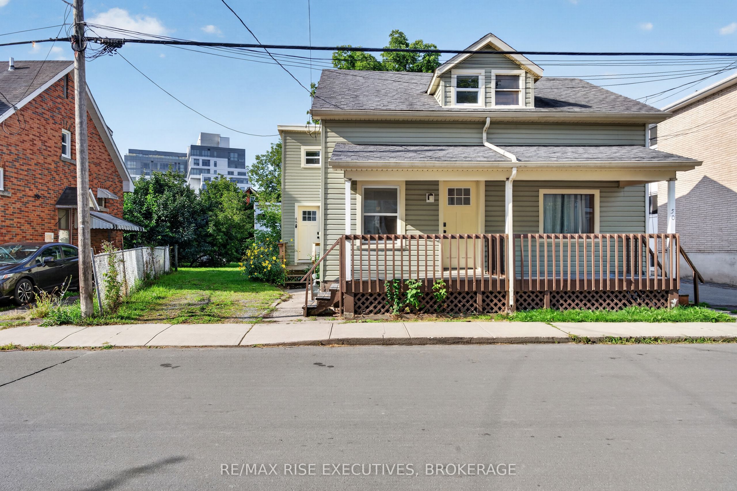 48 Elm Street, Kingston, ON K7K 1M9