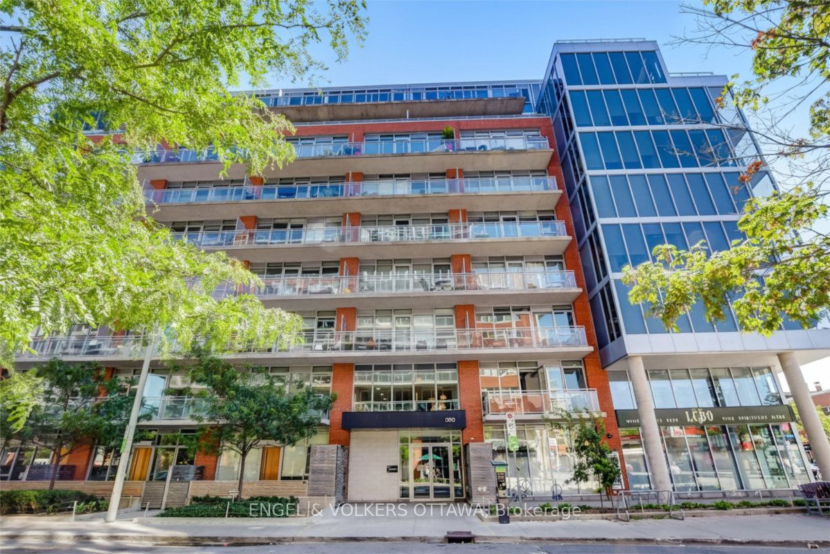 360 Mcleod Street 415, Ottawa Centre, ON K2P 1A9 photo 2