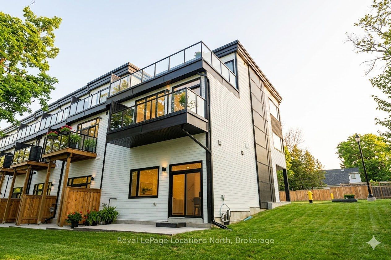 25 Lansdowne Street S 9, Blue Mountains, ON N0H 2P0