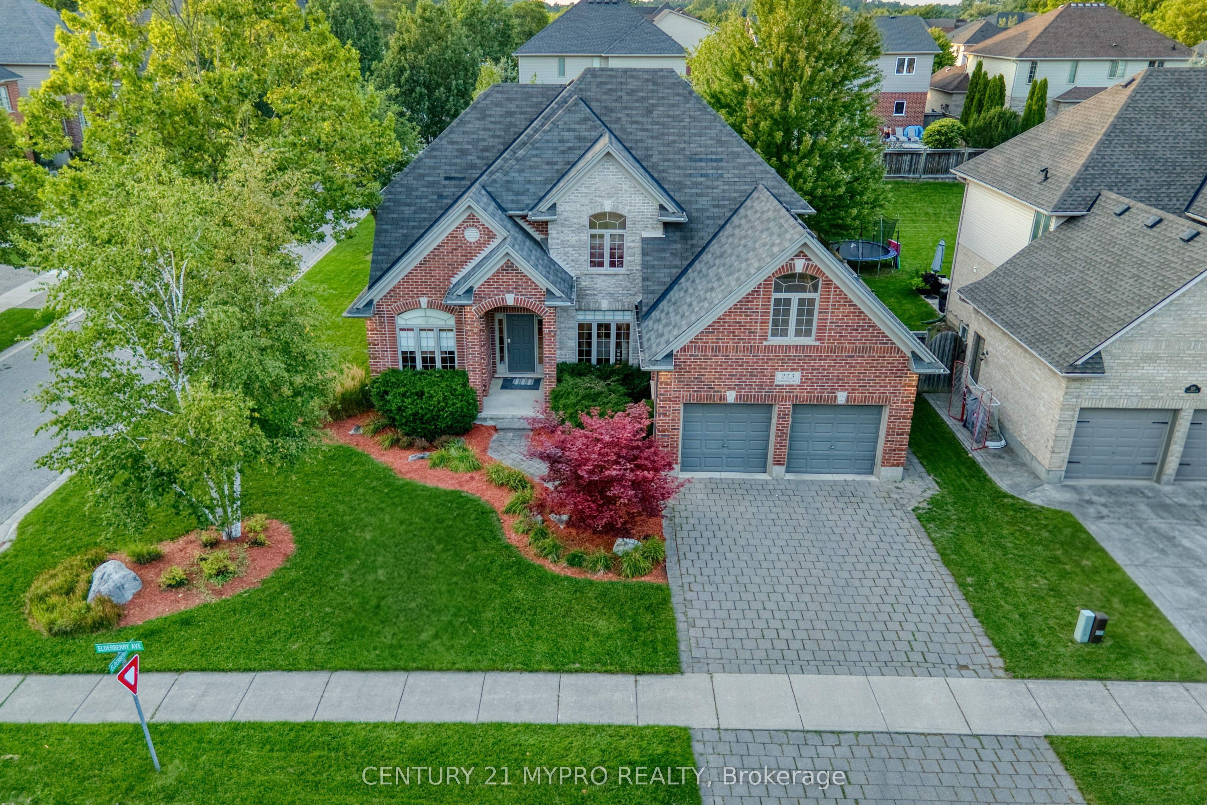 223 Elderberry Avenue, London North, ON N5X 0A1