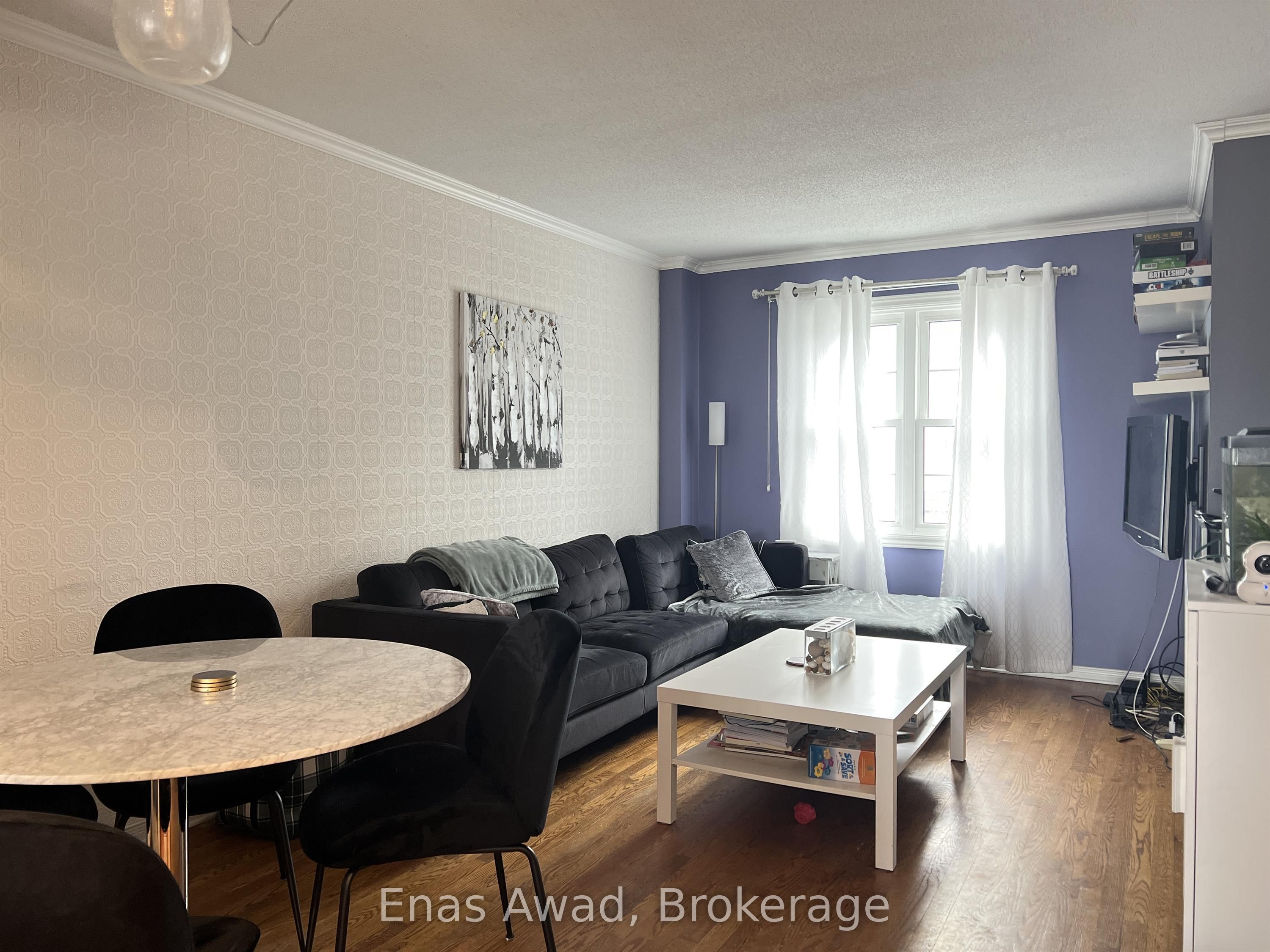 25 Manhattan Crescent 1, Carlington - Central Park, ON K2C 4B4 photo 3