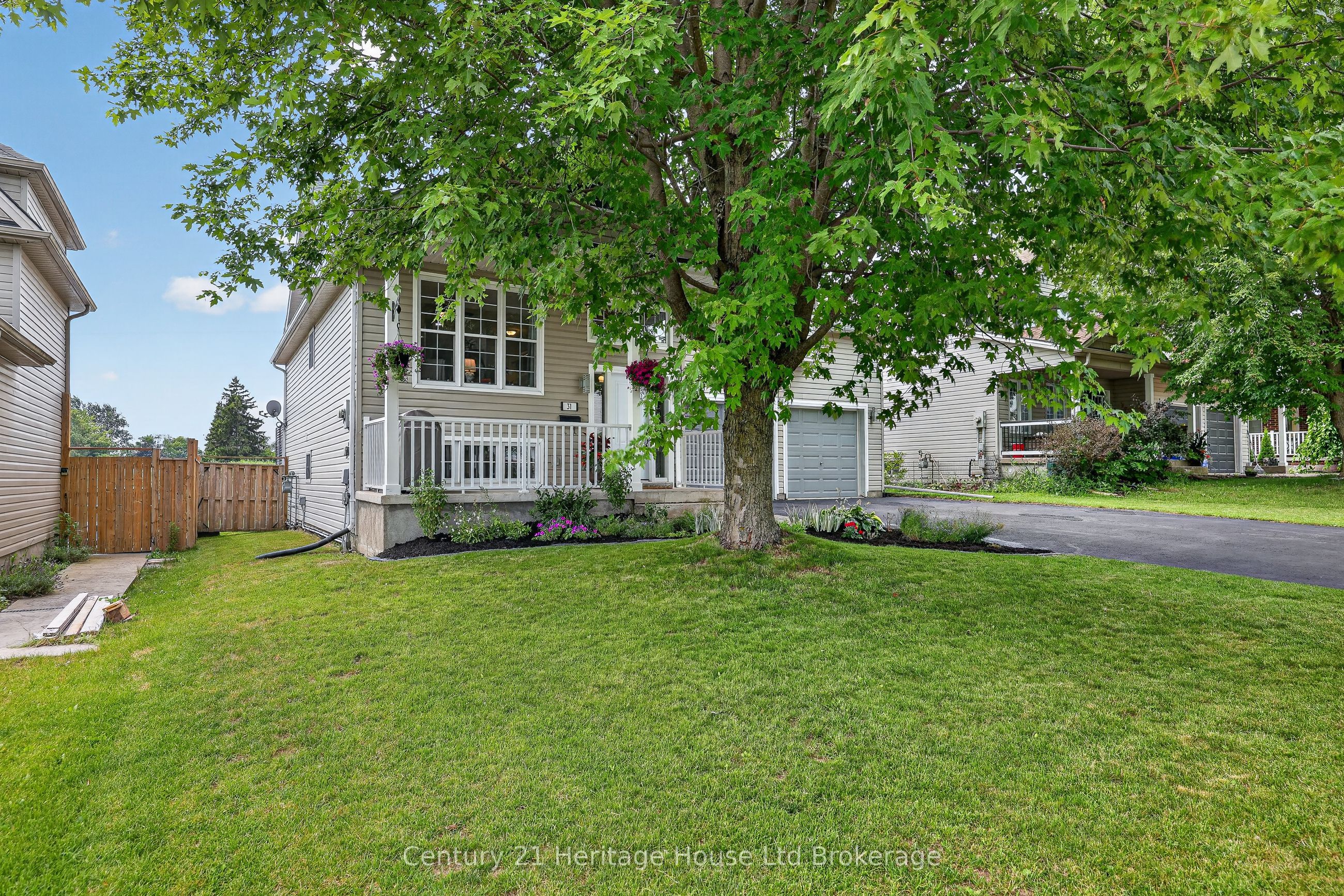 31 Owen Street, Ingersoll, ON N5C 4G7 photo 3