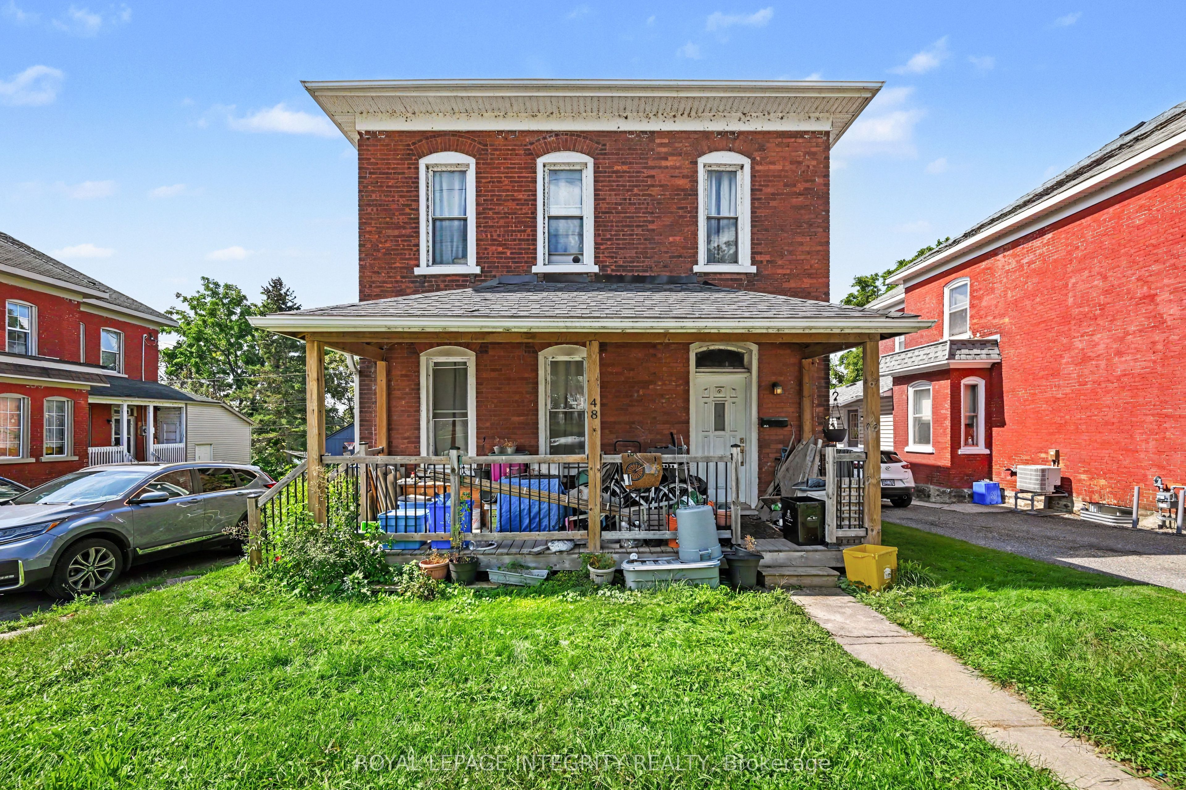 48 Elmsley Street S, Smiths Falls, ON K7A 3P6