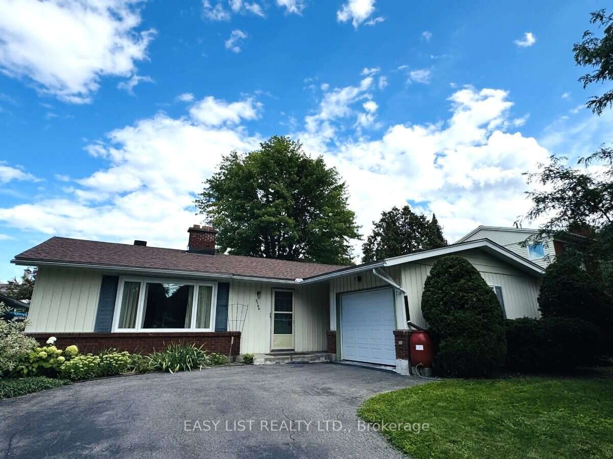 2154 Dutton Crescent, Beacon Hill North - South and Area, ON K1J 6K4 photo 2