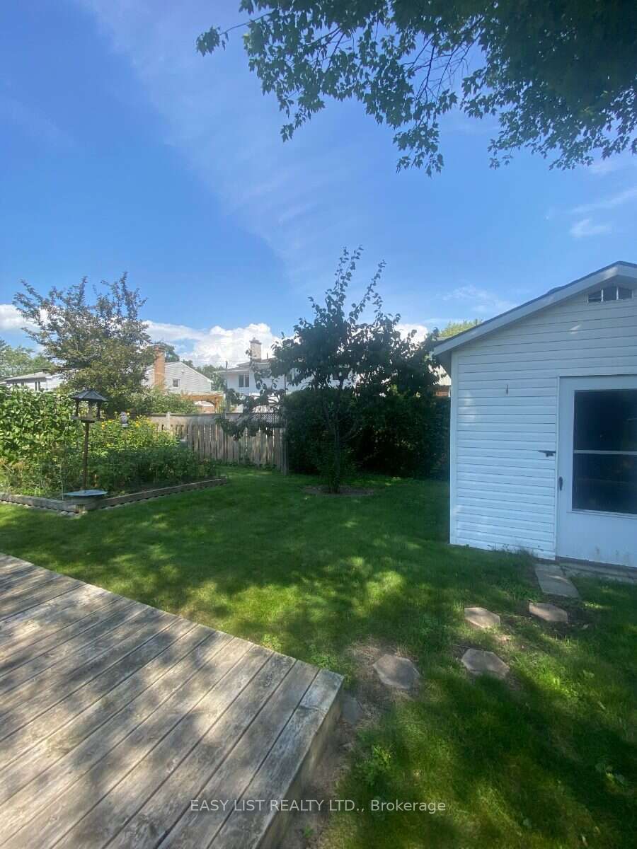 2154 Dutton Crescent, Beacon Hill North - South and Area, ON K1J 6K4 photo 5
