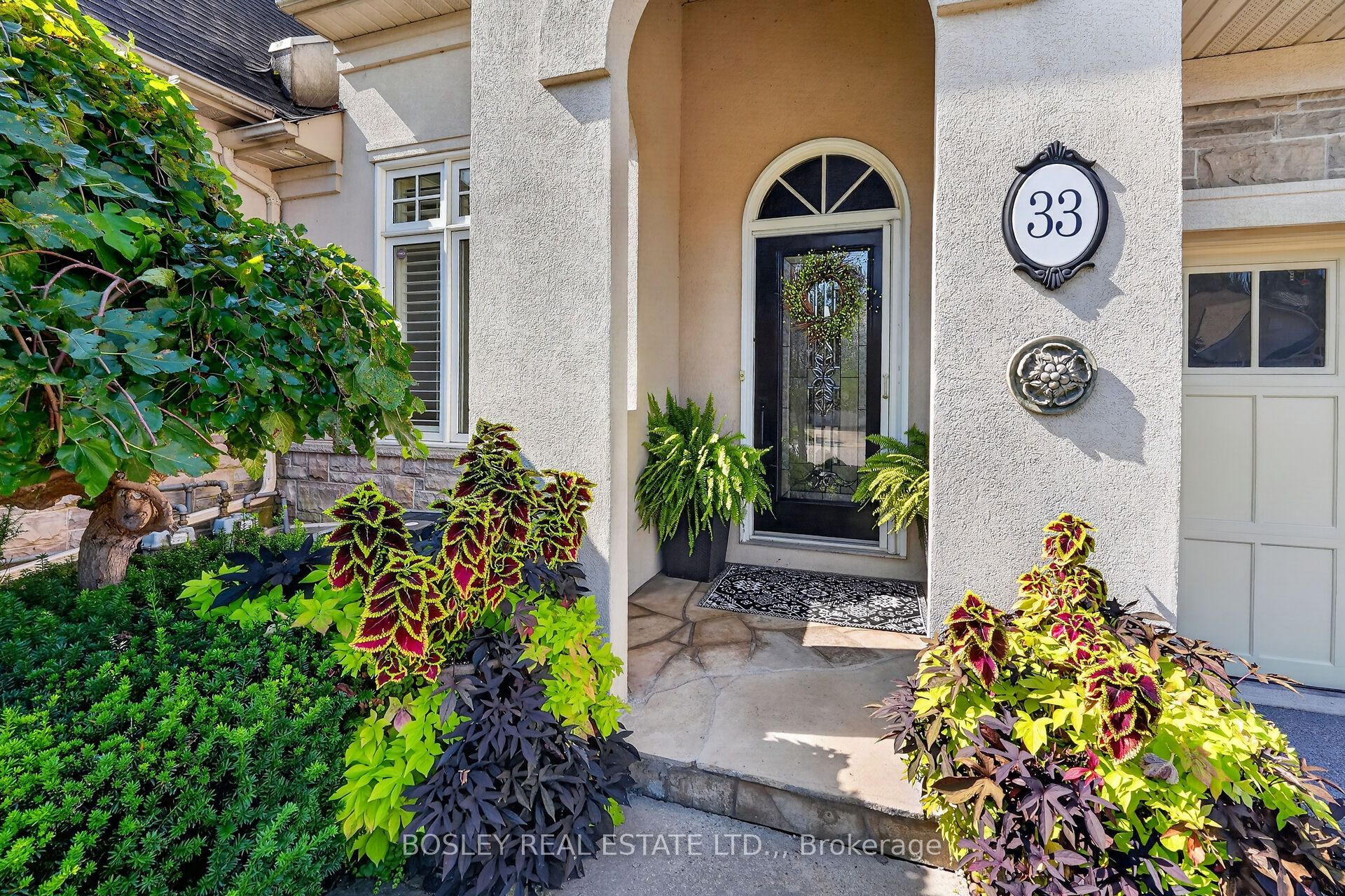 33 Bay Berry Lane, Niagara-on-the-Lake, ON L0S 1J0 photo 2