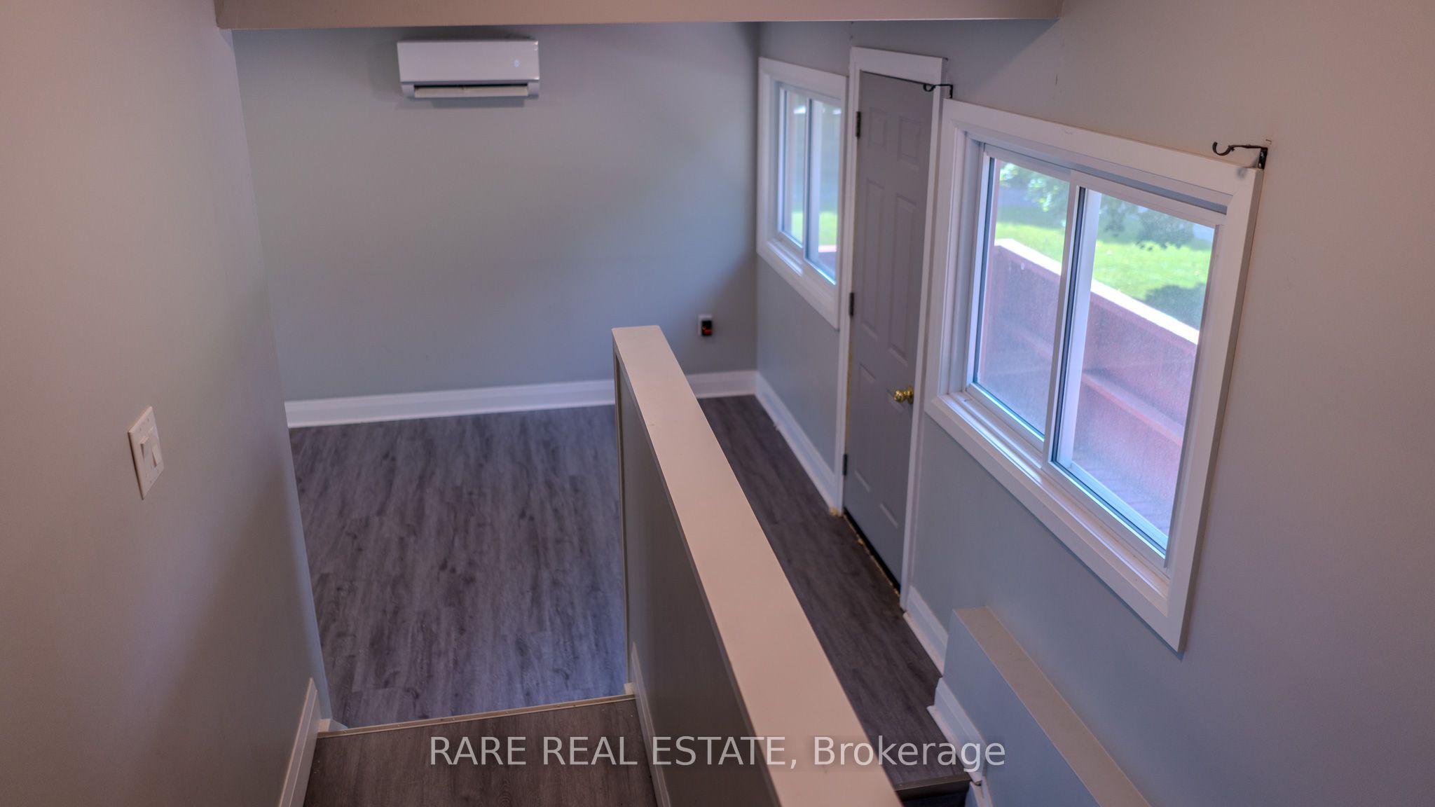 7 Plazaway Street 1, Welland, ON L3C 4J6 photo 3