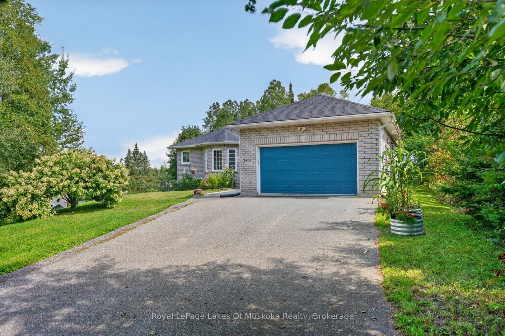 140 Simpson Street, Burk's Falls, ON P0A 1C0 photo 4